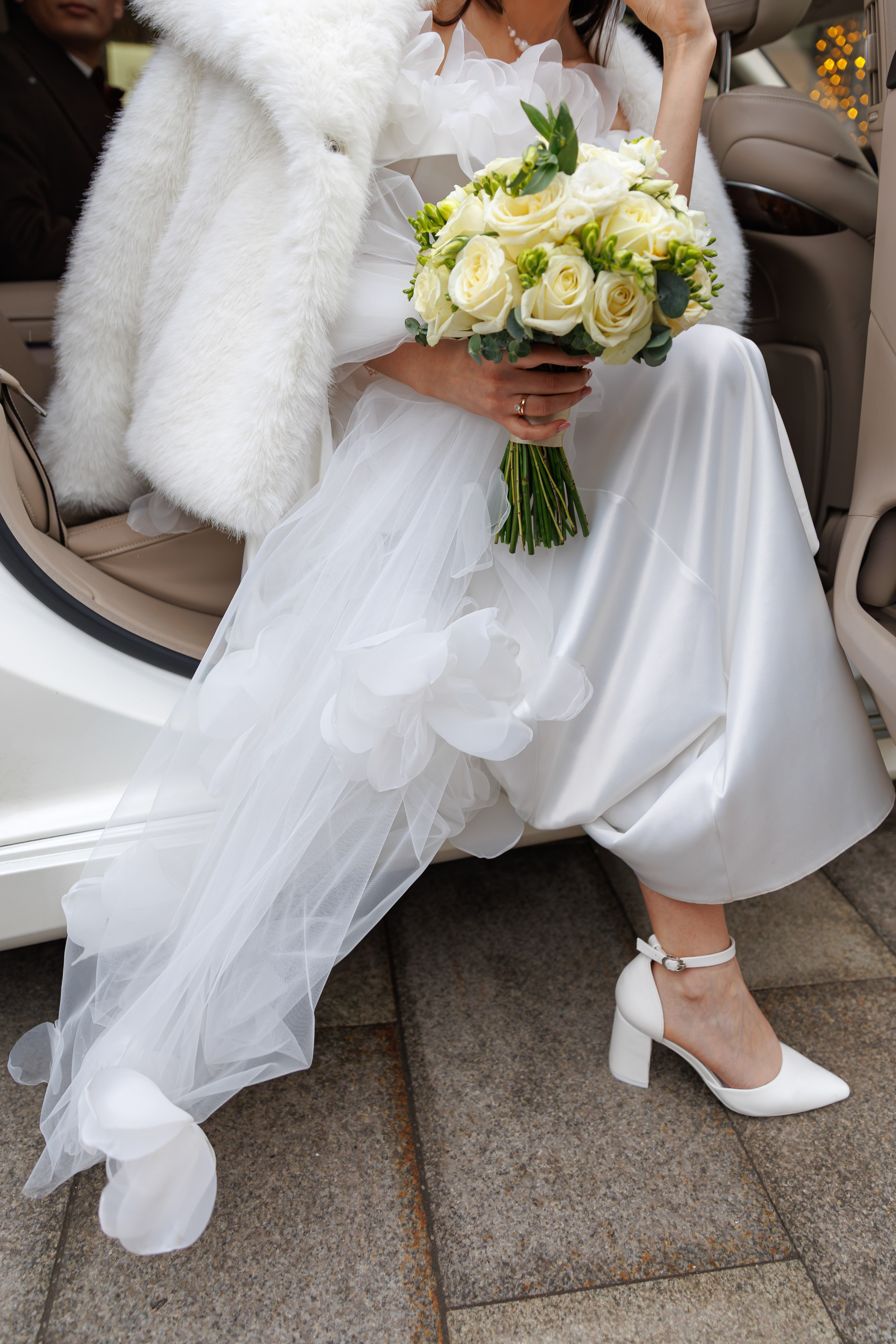 Свадебная фотосессия и сборы в гостинице Националь. Свадебный фотограф Москва и МО Сергей Киржаев