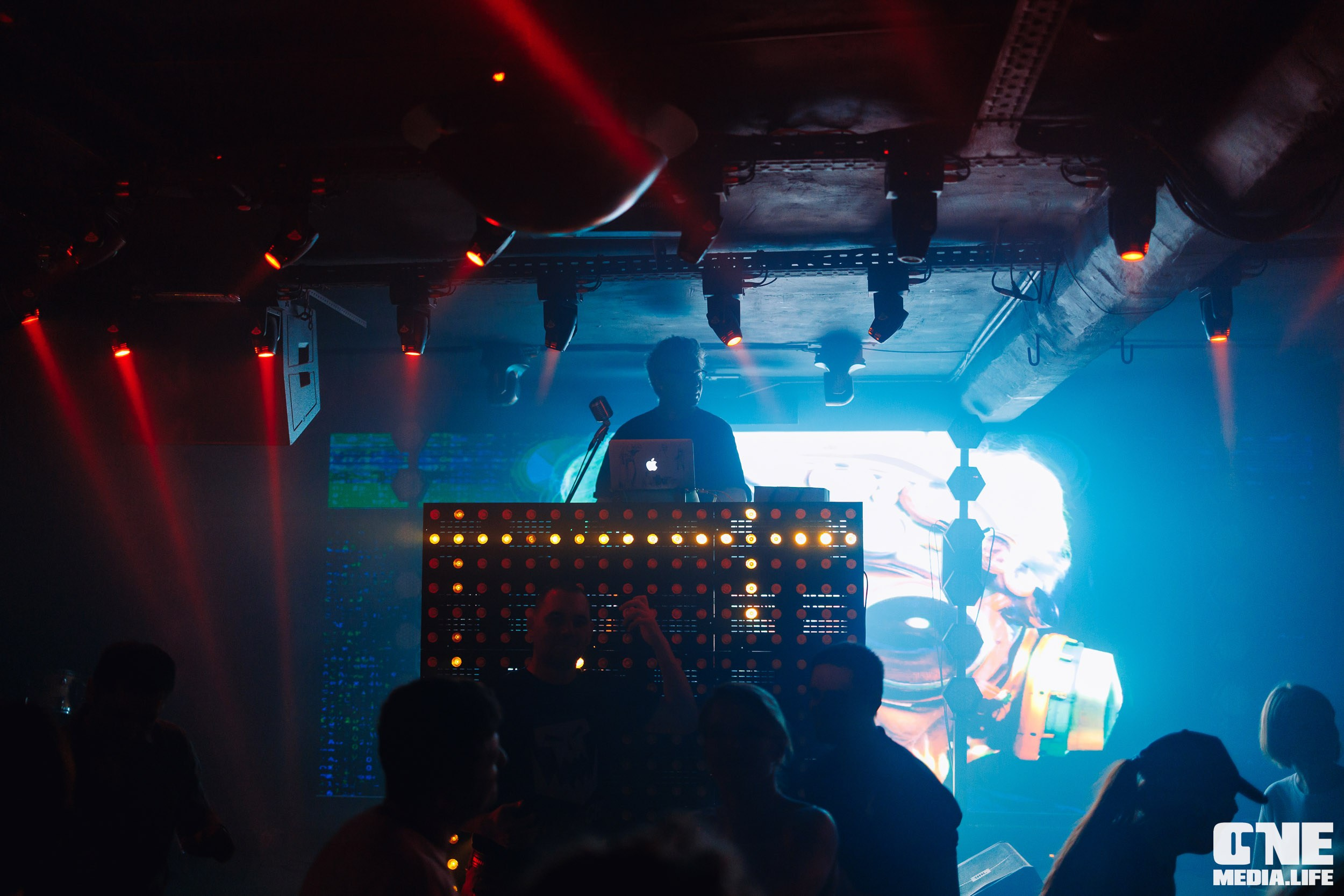 Фоторепортаж из Piano Bar. One Media Life: фоторепортажи, фотоотчеты с мероприятий и заведений