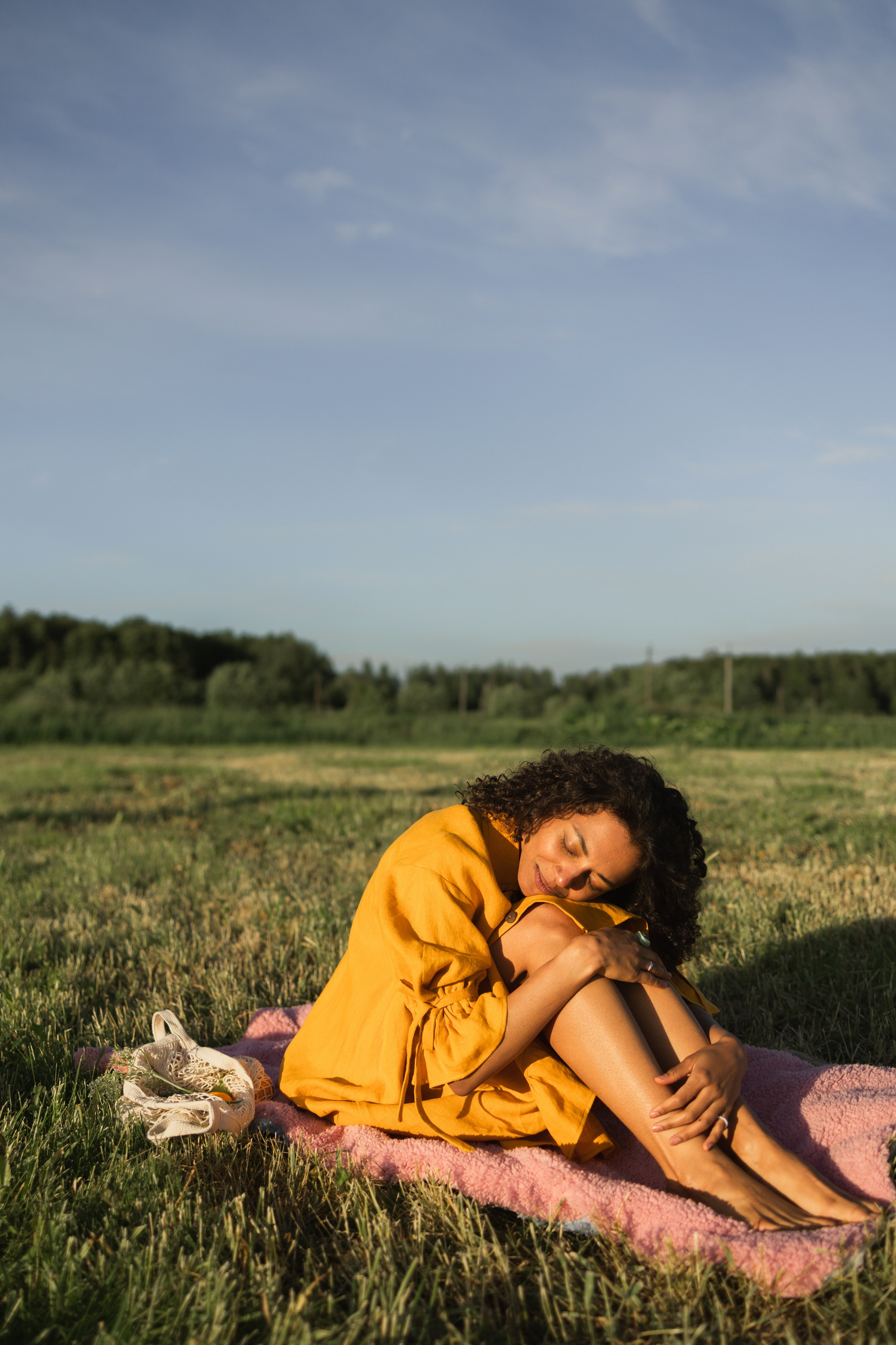 Прогулочная фотосессия. Портретный фотограф СПб, женский фотограф, минимализм и эстетика