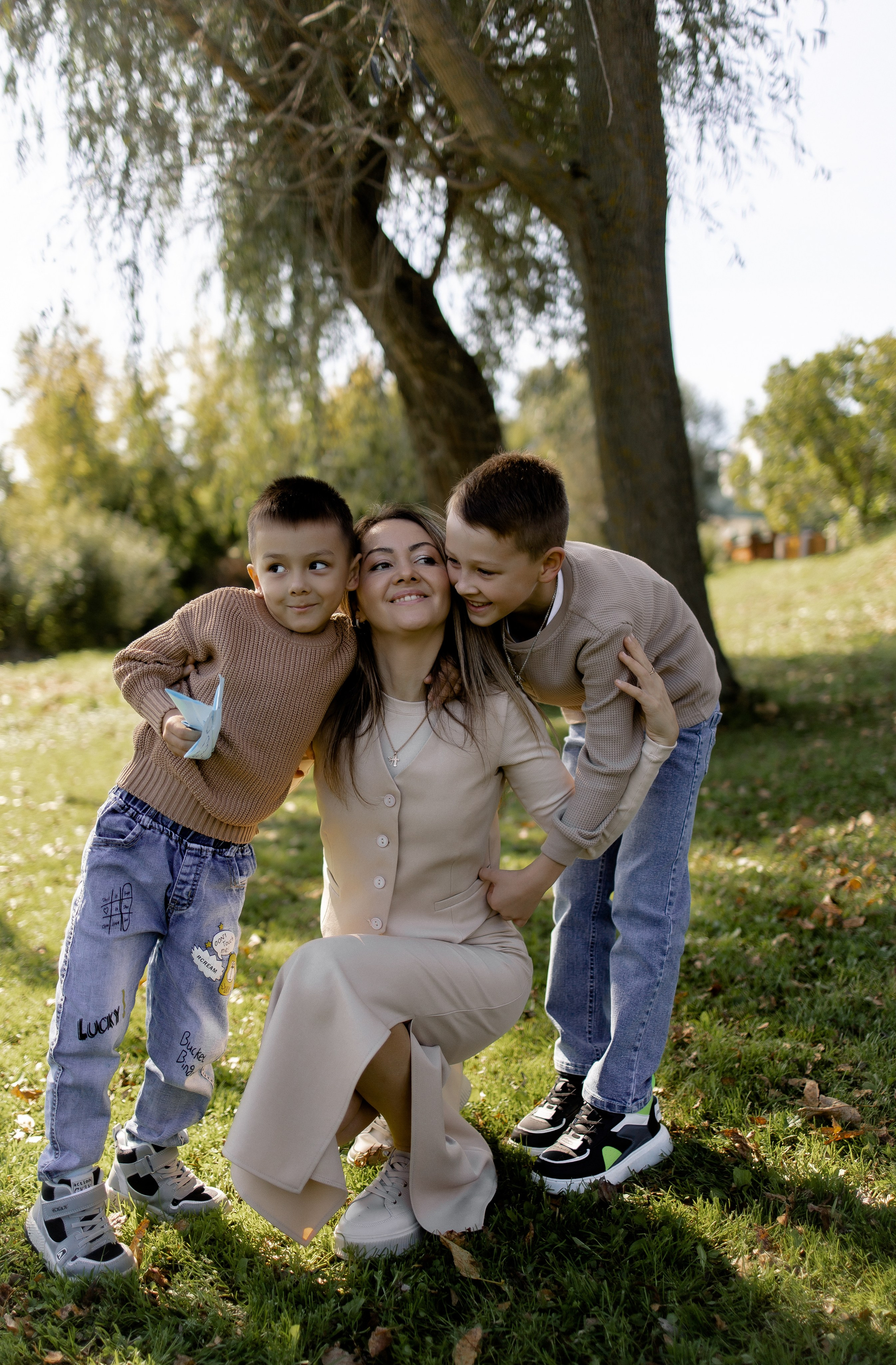 Марианна и Андрей, и их прекрасные сыновья