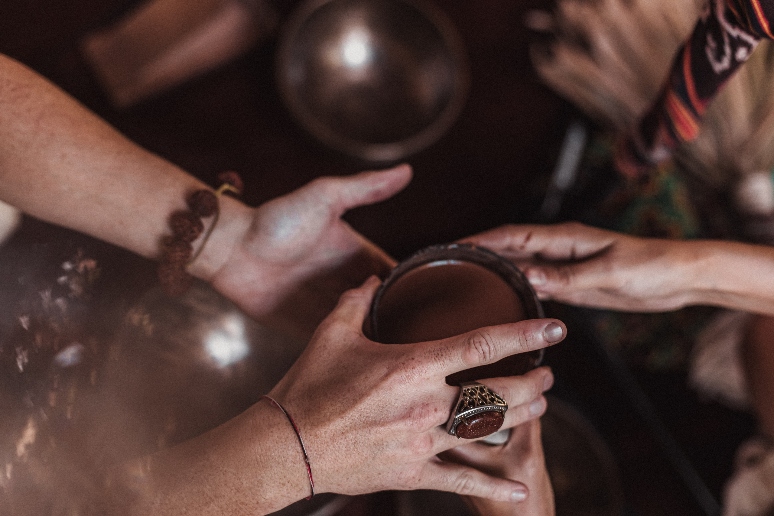 Cacao w Juan new moon may. Mariam Bagdasaryan