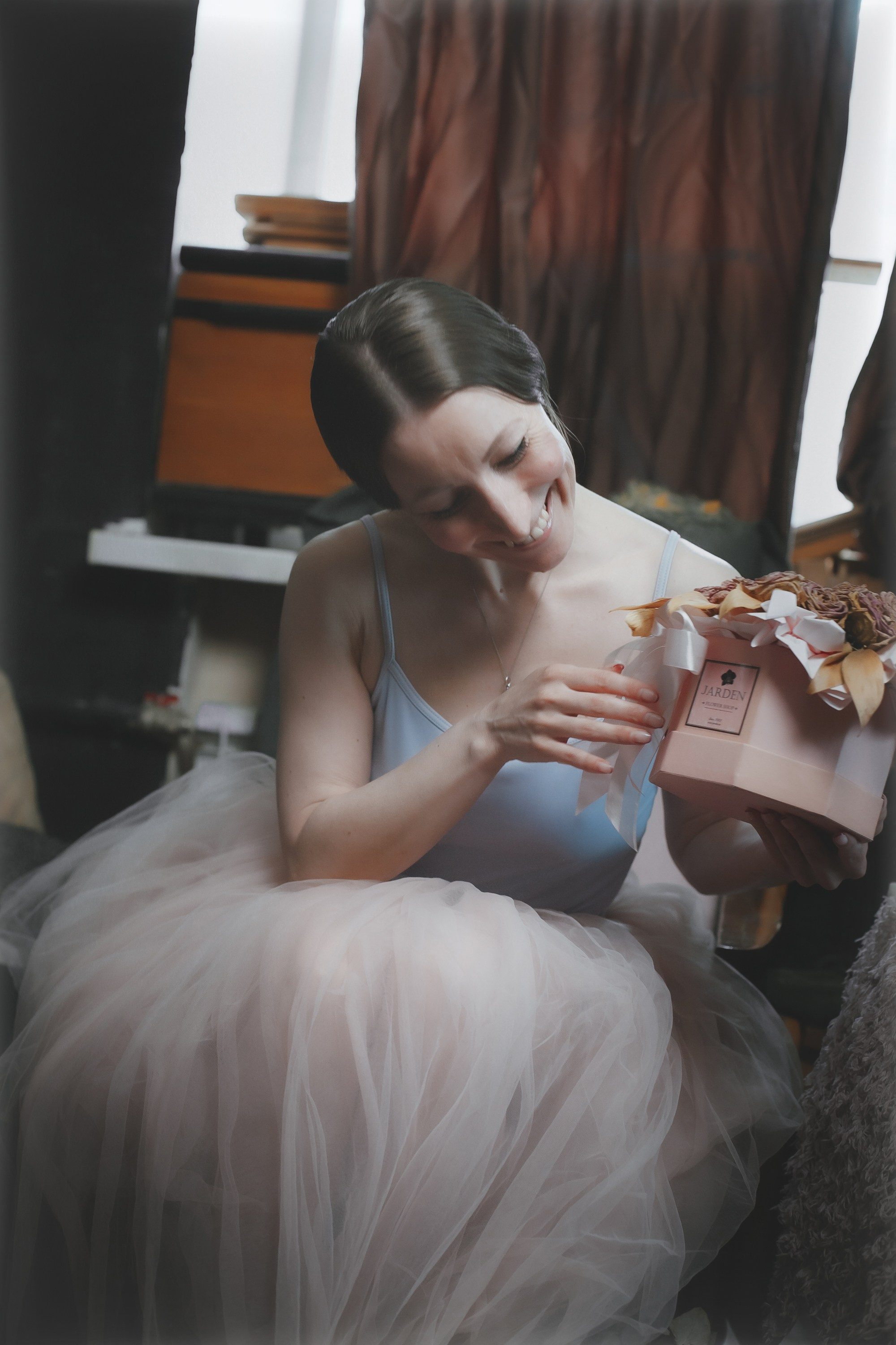 Картина. Домашняя студия. RawCat. Портретная фотография Екатеринбург