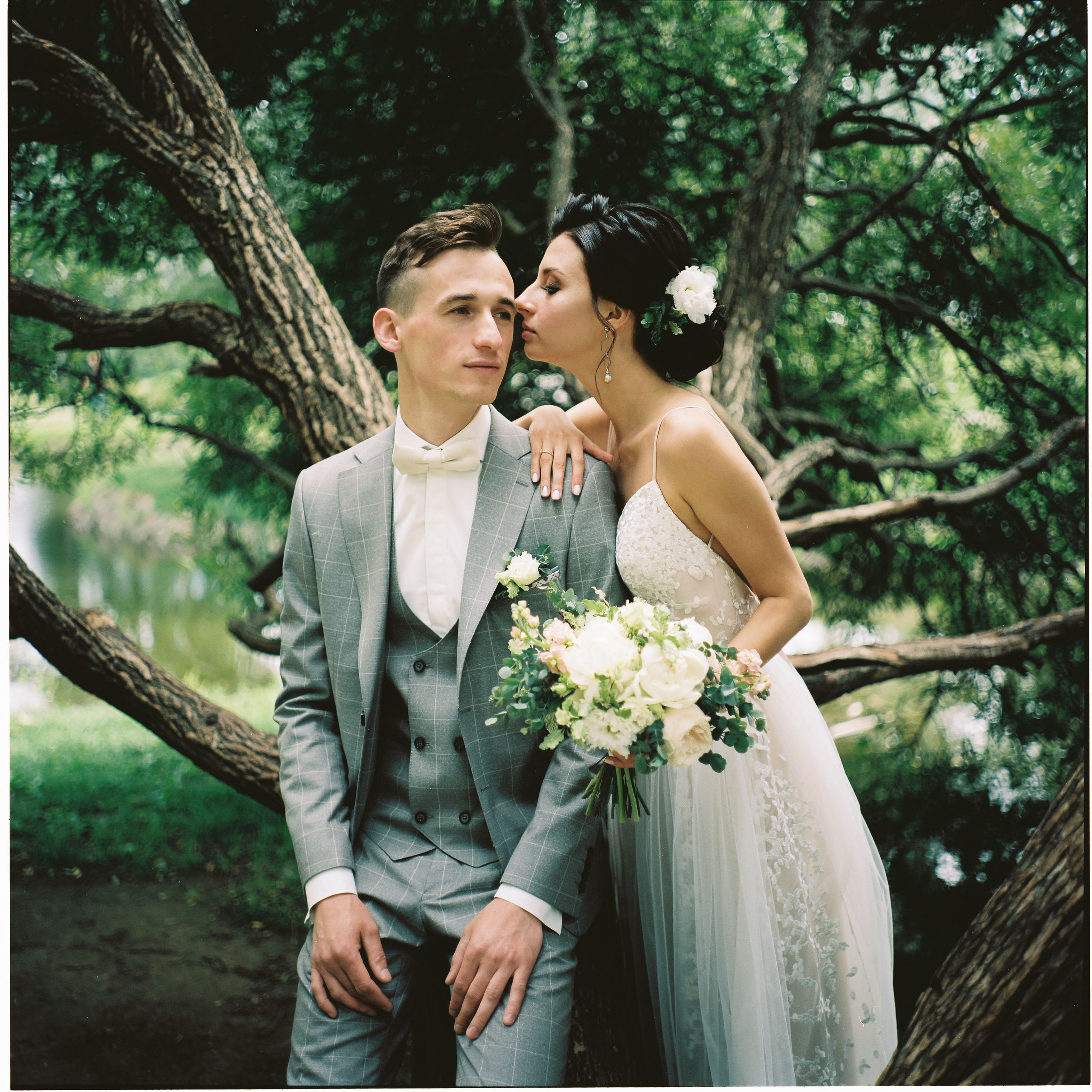 Алексей и Алёна. Плёнка. Минск. Фотограф Дмитрий Щекочихин