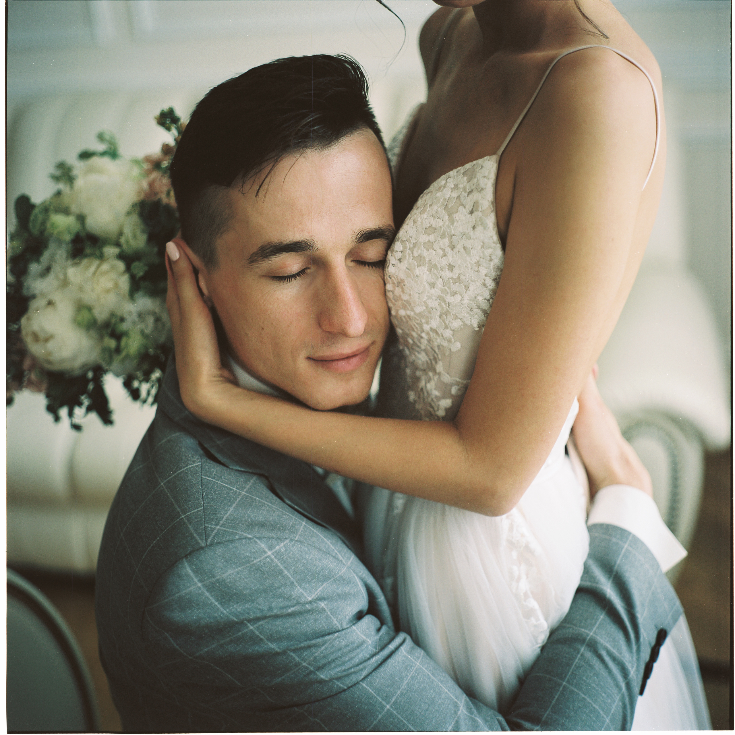 Алексей и Алёна. Плёнка. Минск. Фотограф Дмитрий Щекочихин