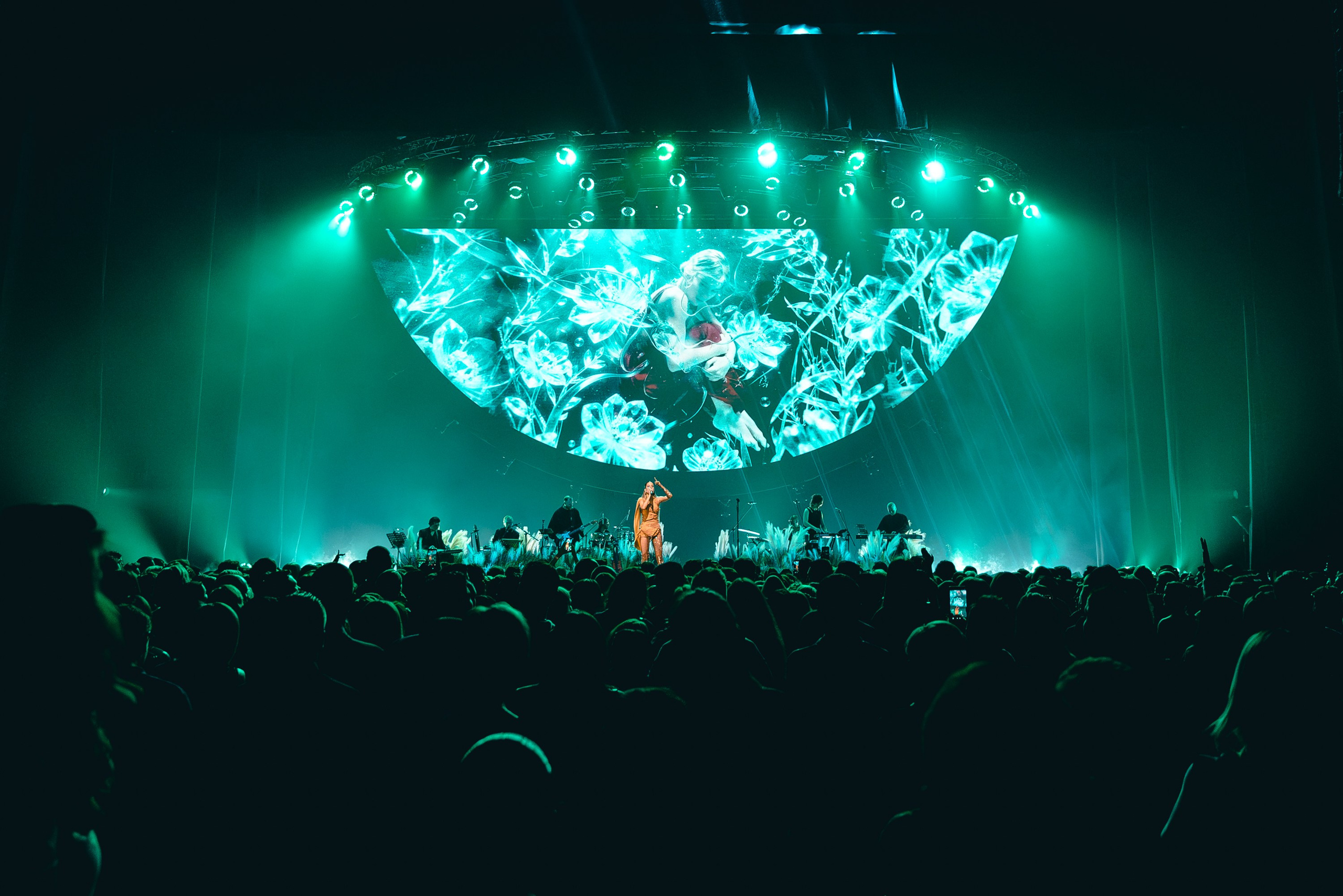 Юля Паршута. Магия музыки в кадре: Концертная Фотография