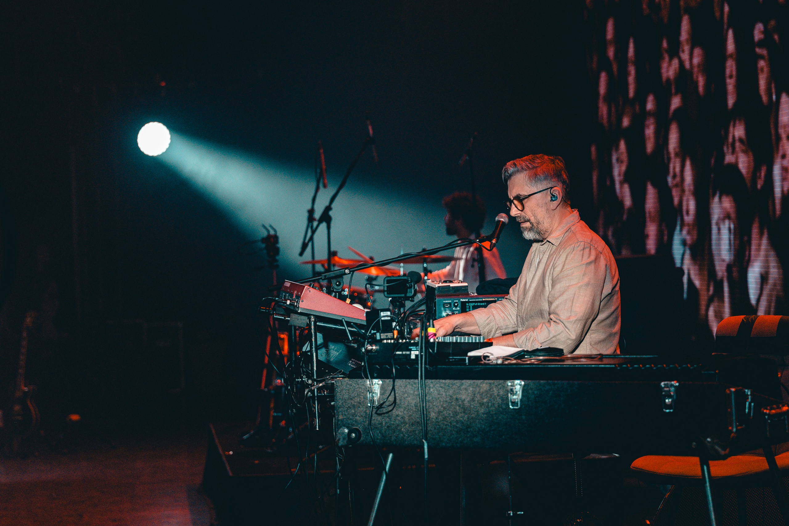 Танцы Минус. Магия музыки в кадре: Концертная Фотография