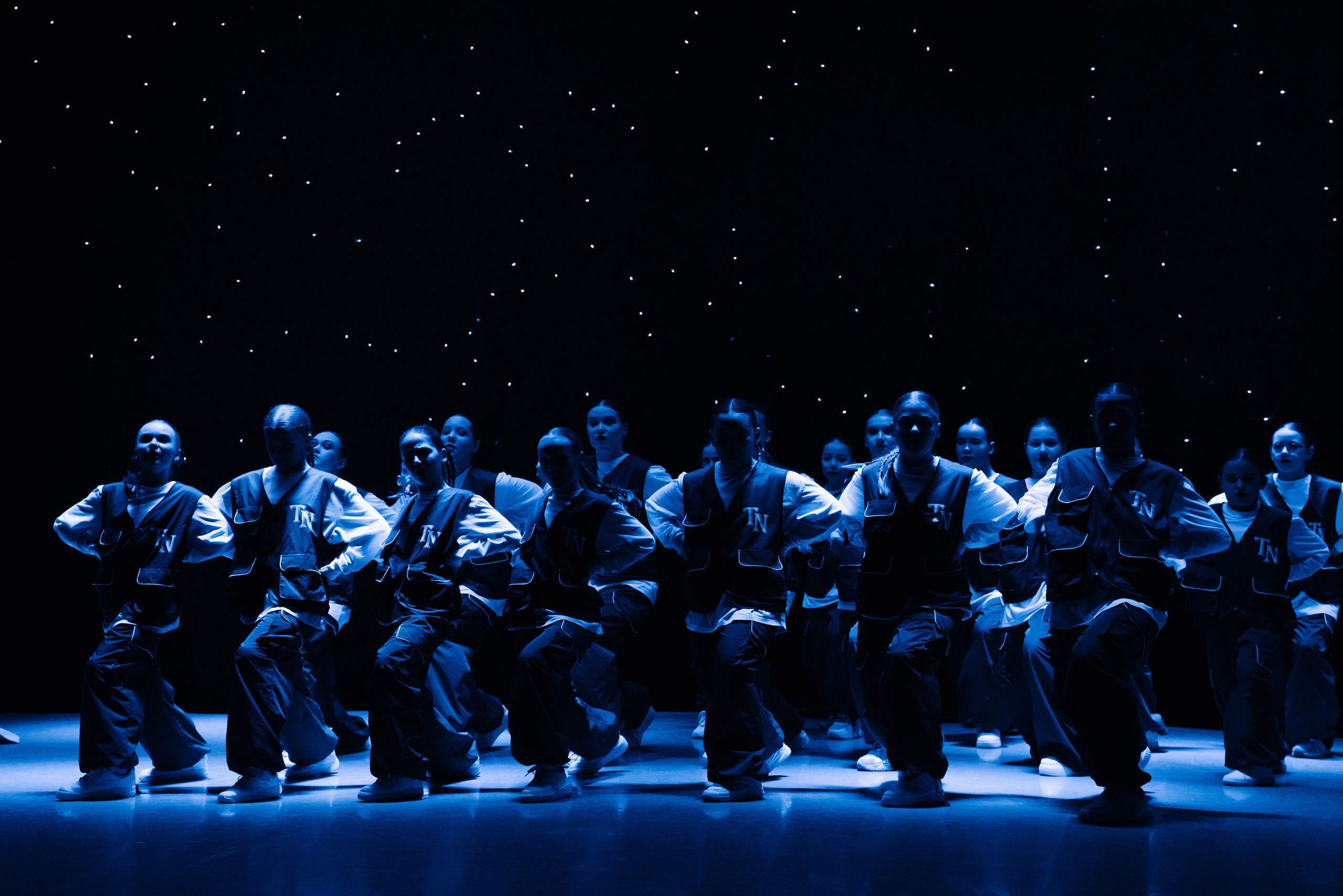 Благотворительный концерт в помощь Артему Сардаряну. Фотограф Артем Севостьянов. Профессиональная фотосъемка в Ногинске, Москве, Московской области и за границей