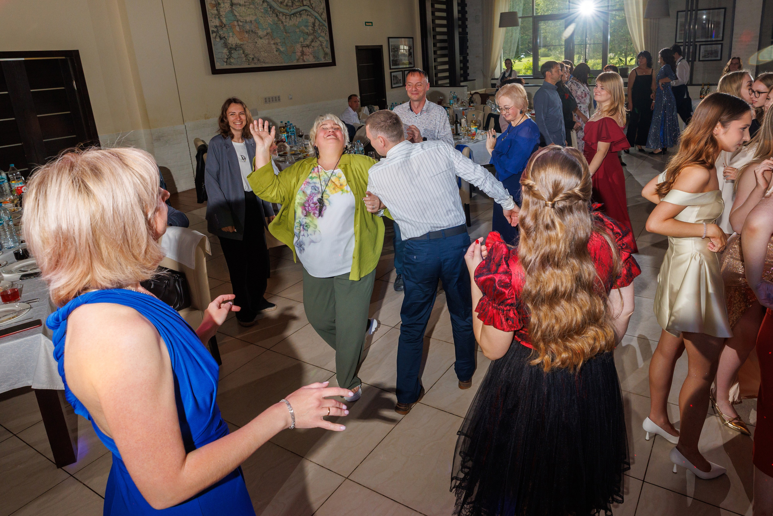 Выпускной 2025 Шк 10. Коммерческий фотограф Андрей Тремасов