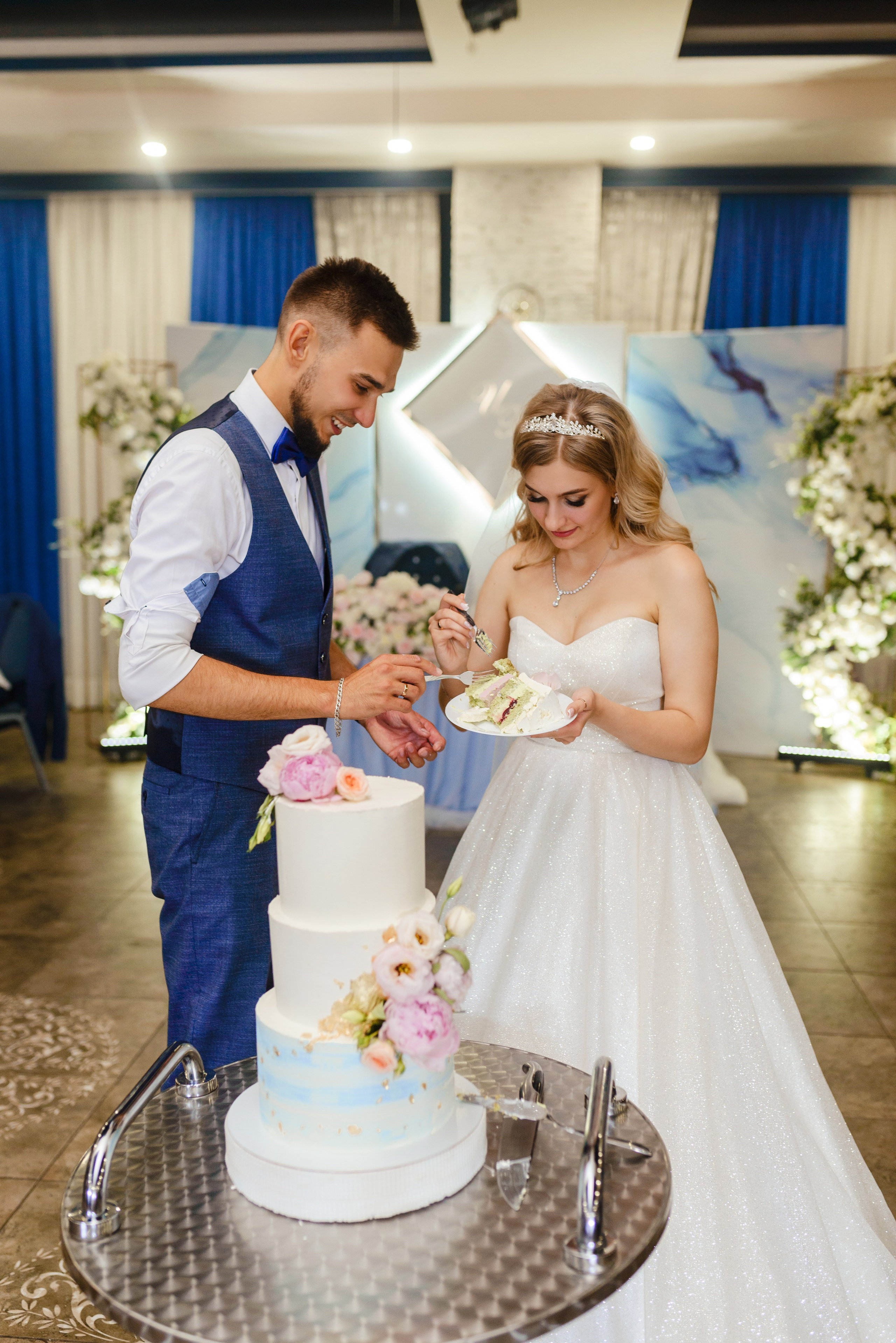 Свадебная фотосессия (Donbass Palace). Семейный и свадебный фотограф в Донецке и Макеевке Дяченко Наталья