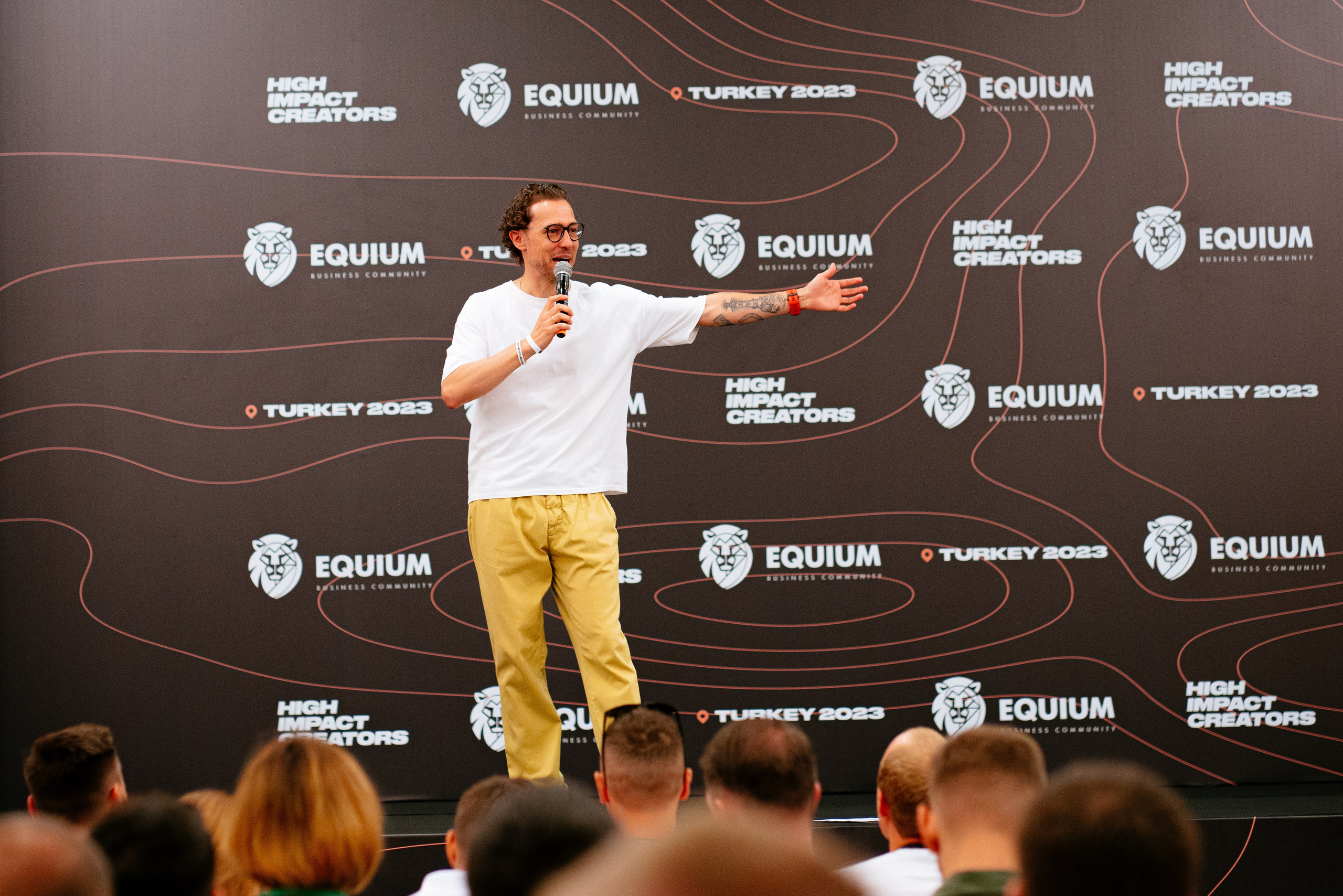 Equium. Репортажный и портретный фотограф Алексей Полячек