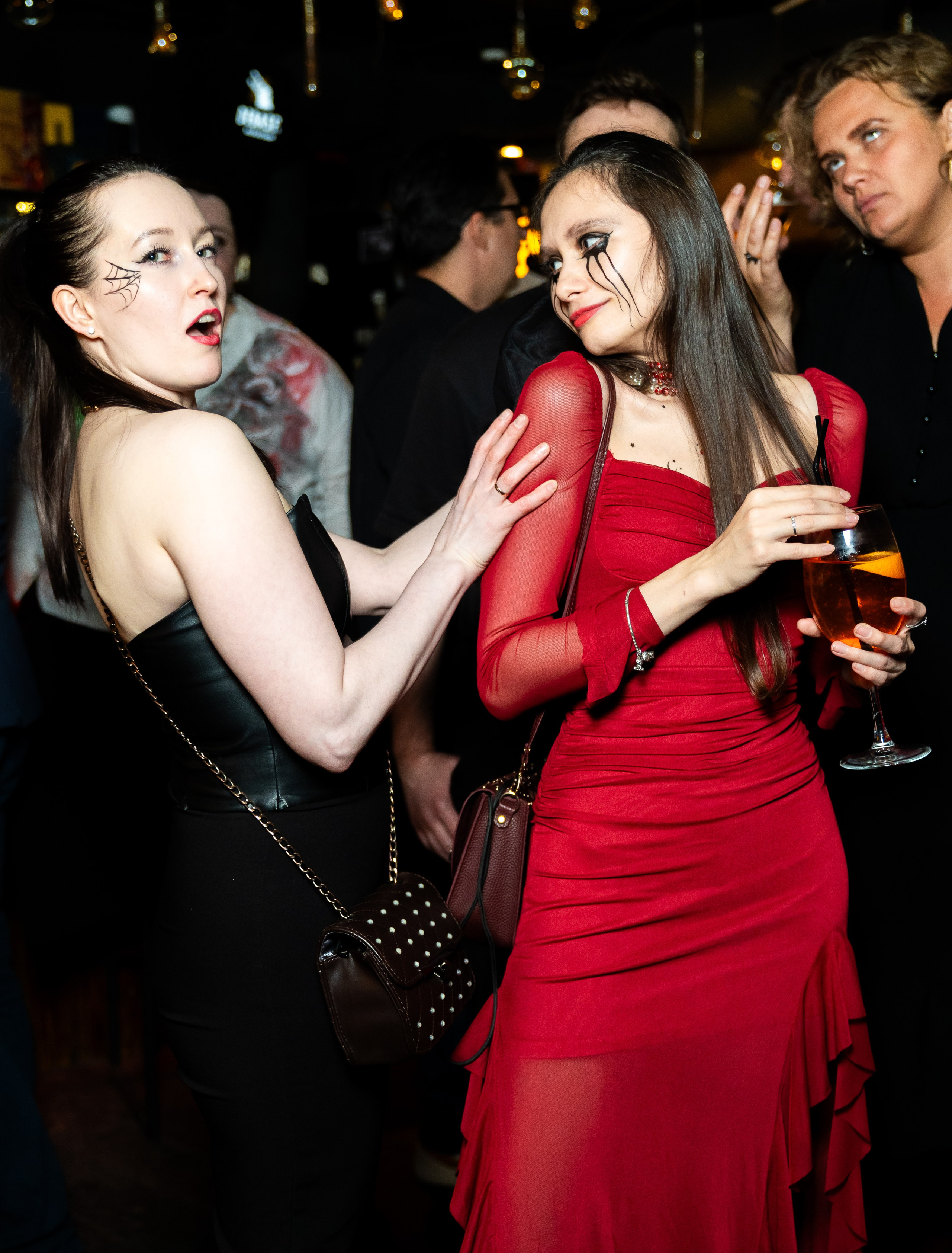 Helloween. Хэллоуин в баре Дебошир Санкт-Петербург. Halloween at the Debaser Bar in St. Petersburg. Хэллоуин в Санкт-Петербурге, бар Дебошир, хэллоуин, праздники