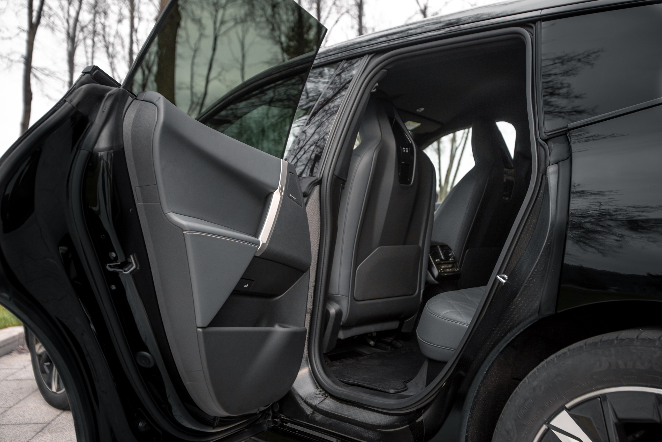 BMW iX. Автомобильный фотограф в Москве Андрей Емельянов