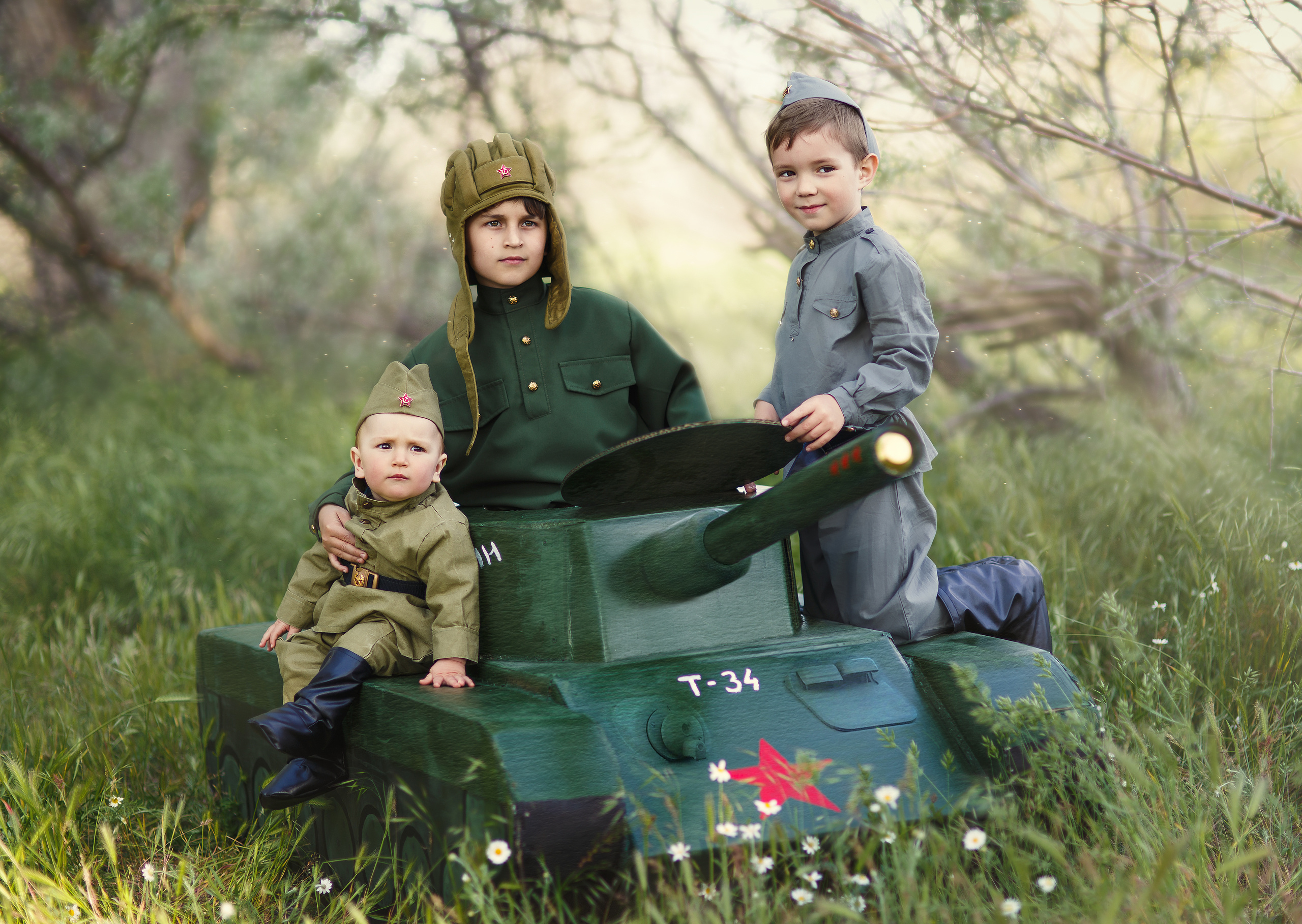 Детские Арт портреты на природе и в студии. Профессиональная фотосъёмка интерьеров, предметная фотосессия еды для меню г. Анапа