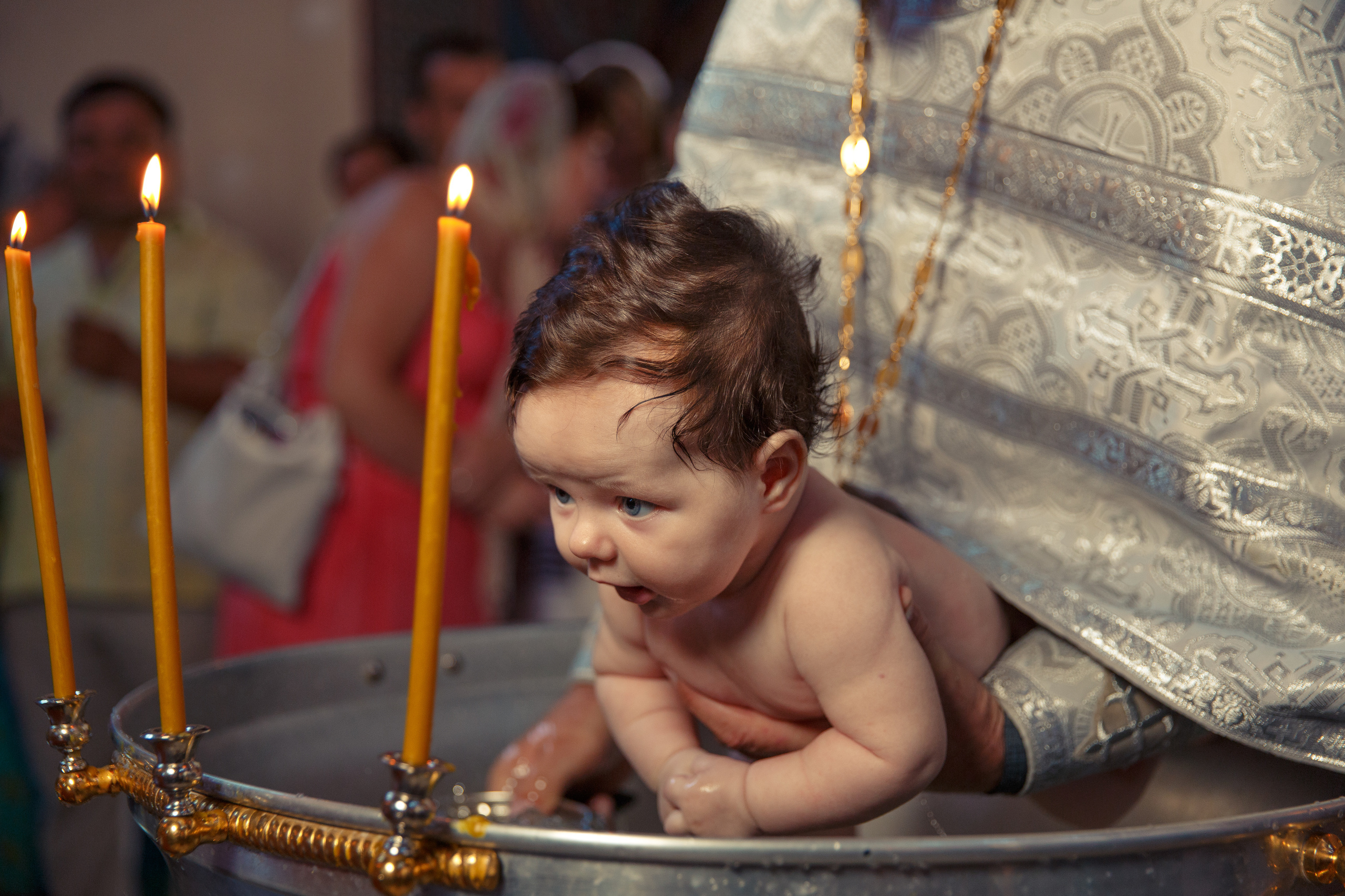 Фотосессии крещений и венчаний в  Анапа. Профессиональная фотосъёмка интерьеров, предметная фотосессия еды для меню г. Анапа
