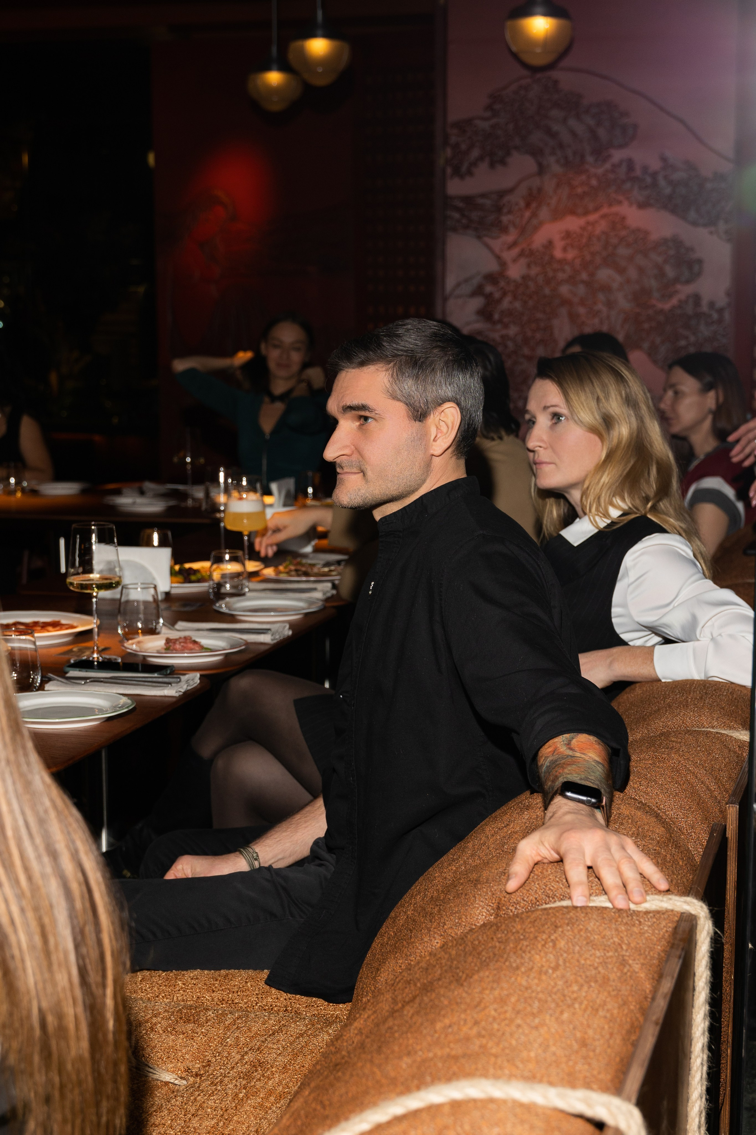 Бизнес ужин в ресторане Tbilissimo. Выпускные альбомы во Владивостоке