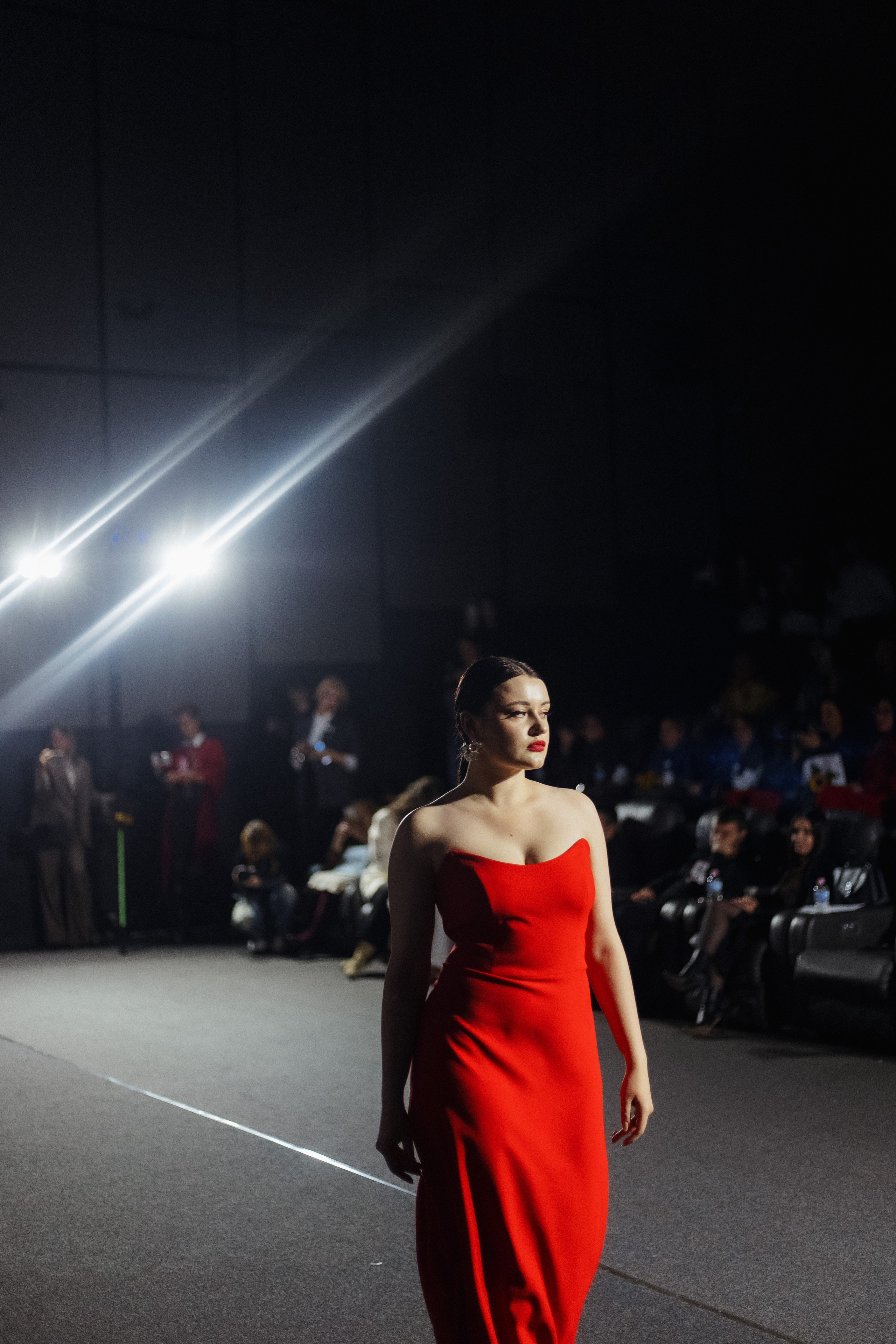 ФЭШН КОНФА. СВОИ. ФОТООТЧЕТЫ-СОБЫТИЯ-МЕСТА