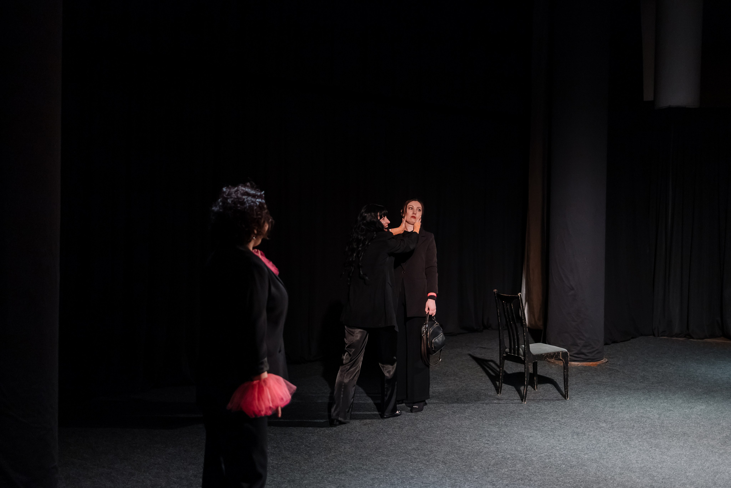 Спектакль. Свадебный фотограф