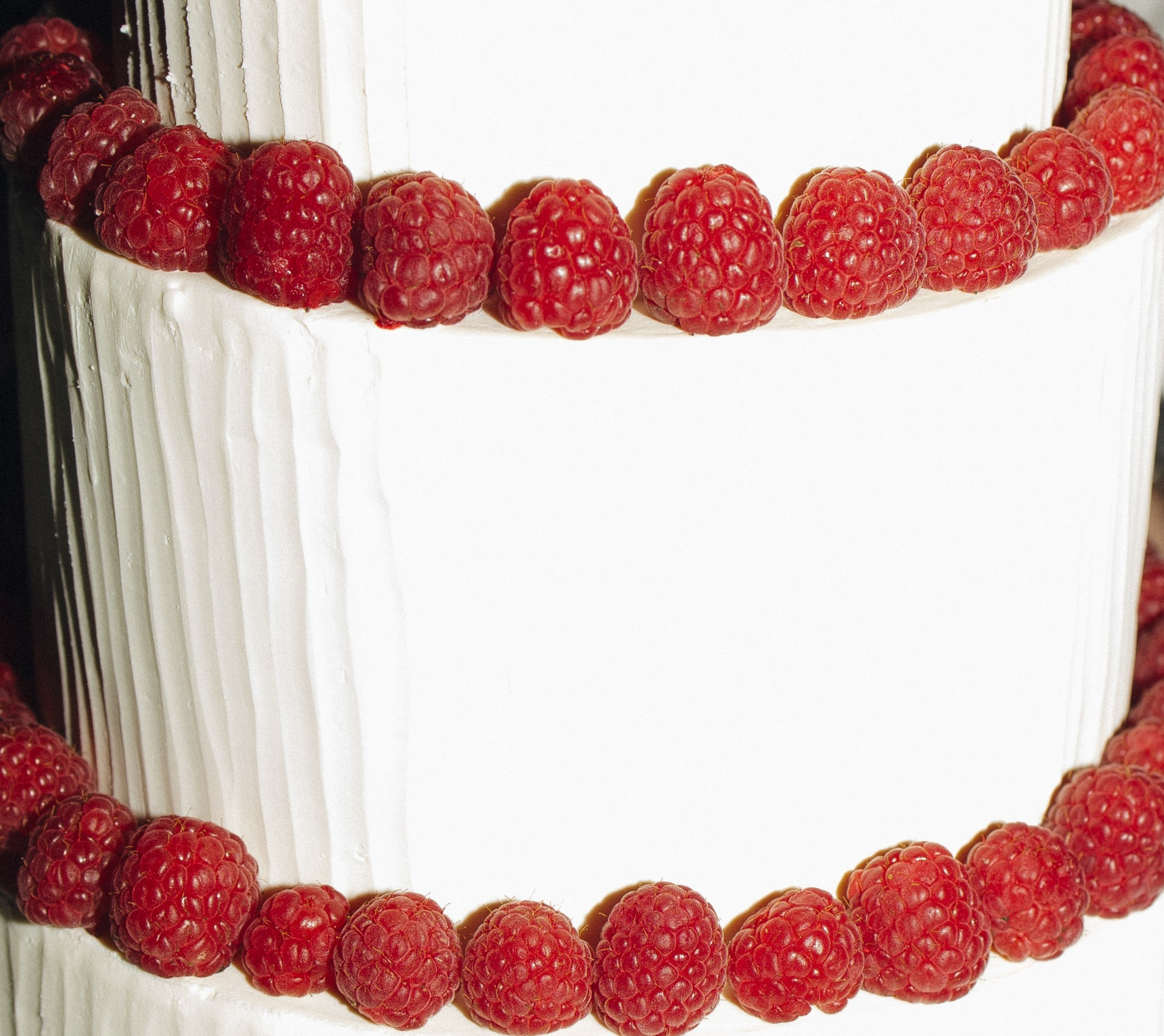 От любви есть только одно средство: любить ещё больше