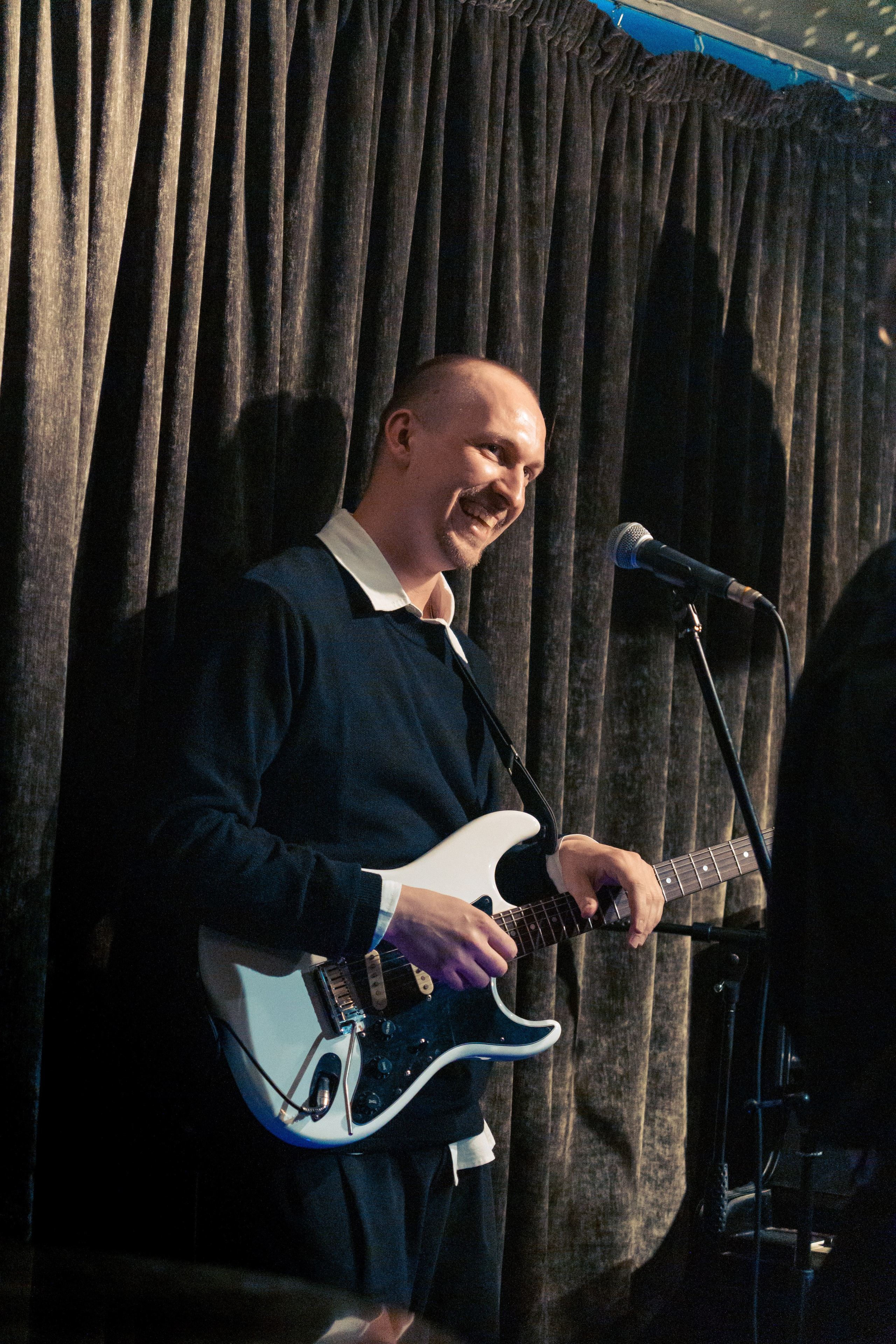 Концерт группы Тони Мак в кабаре Шум. Фотограф в Санкт-Петербурге Ибрагимова Алина