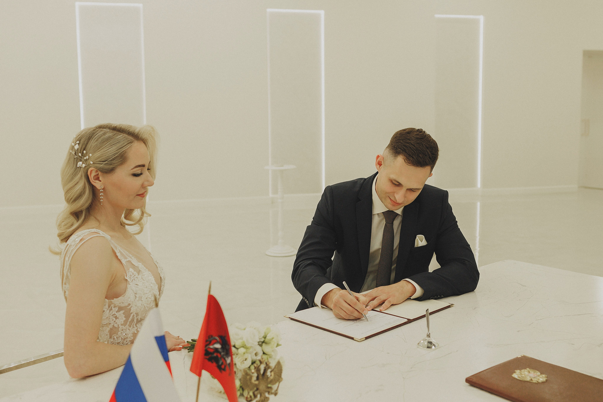 Свадебная фотосессия в Таганском ЗАГСе и Кусково. Фотограф в Москве и Люберцах Анна Ушакова