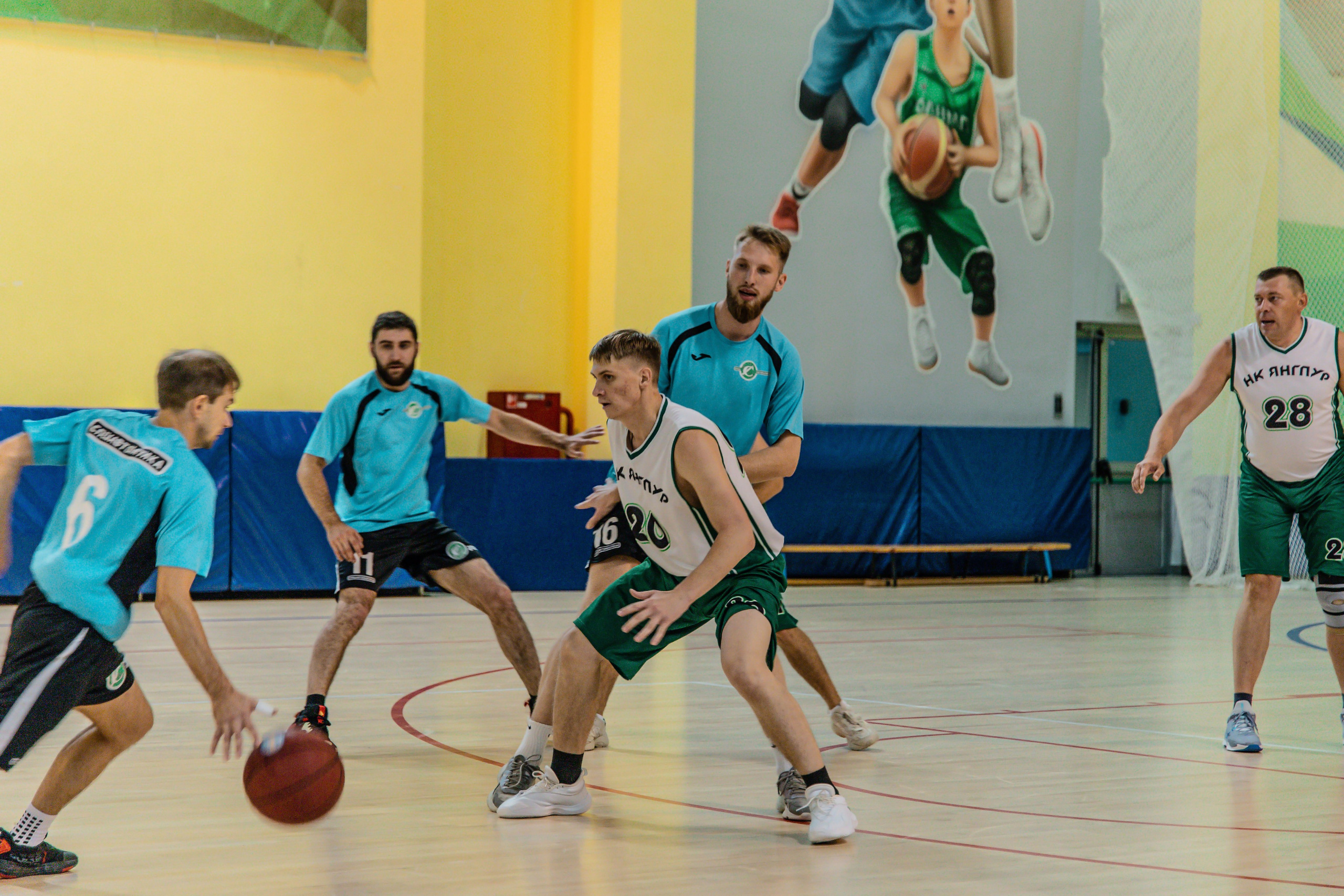 Соревнования по баскетболу в рамках городской спартакиады. Фотограф в Губкинском | Александра Артамонова