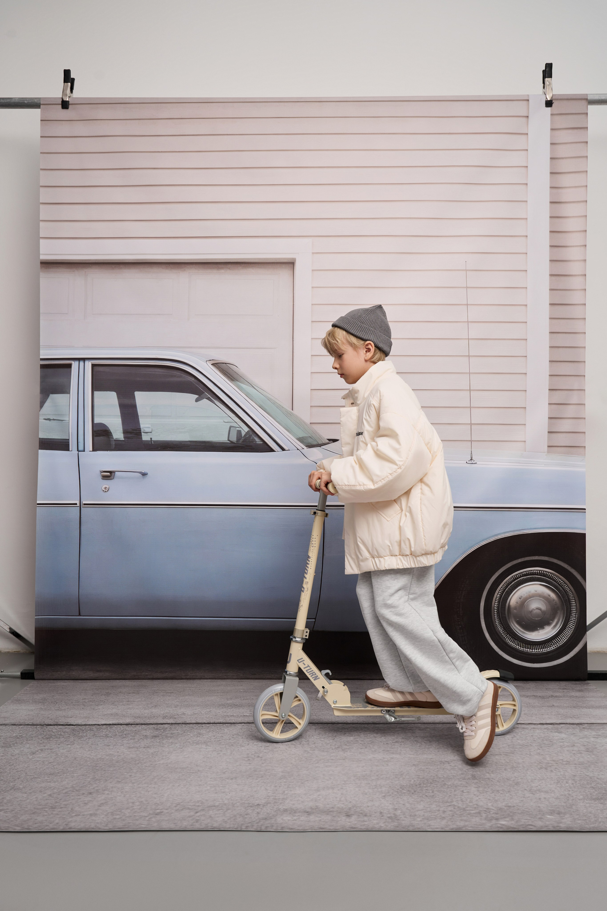 RETRO CAR. Creative Fashion Photographer & Art Director