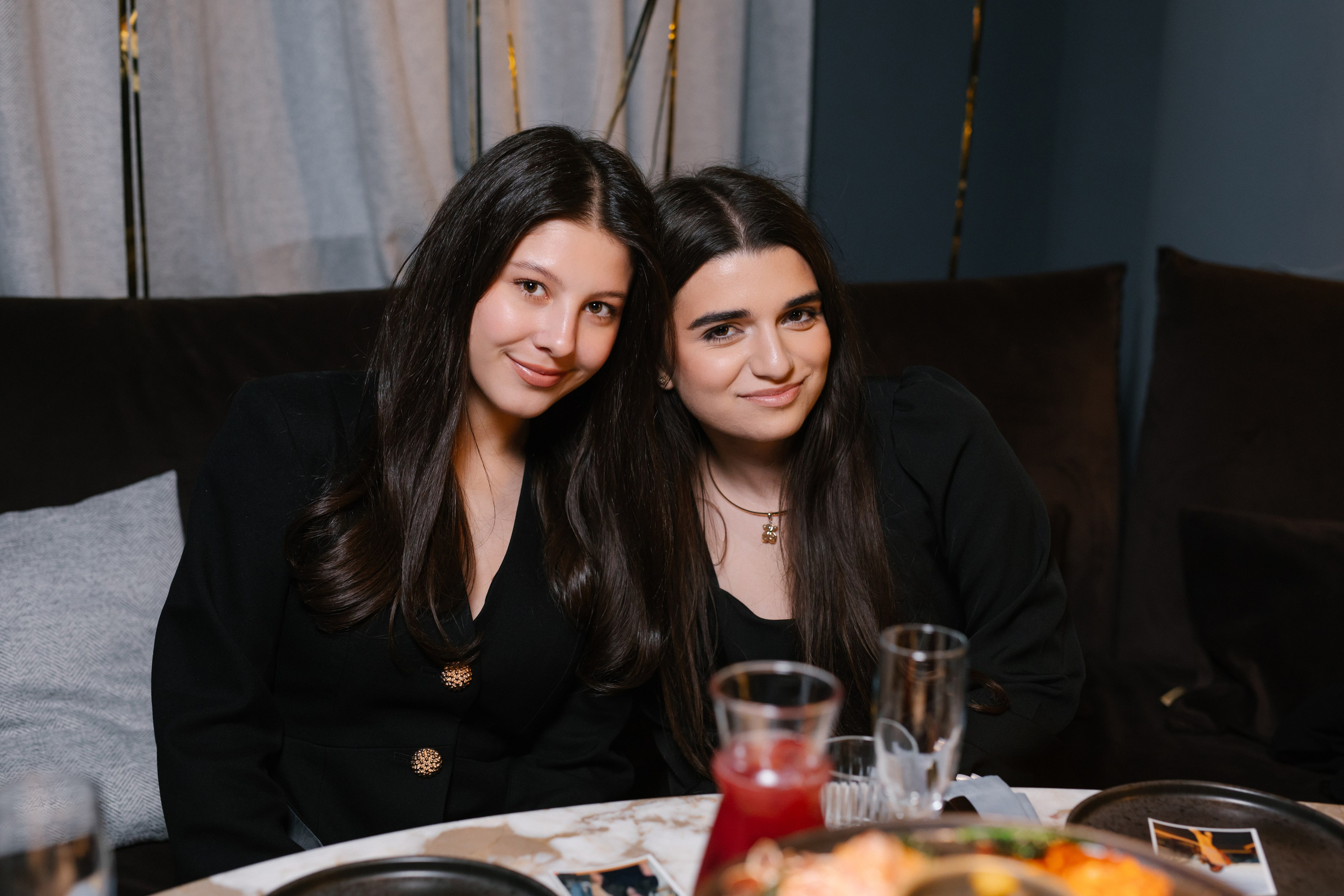 День рождения Даны, ресторан «Мейсон годс»