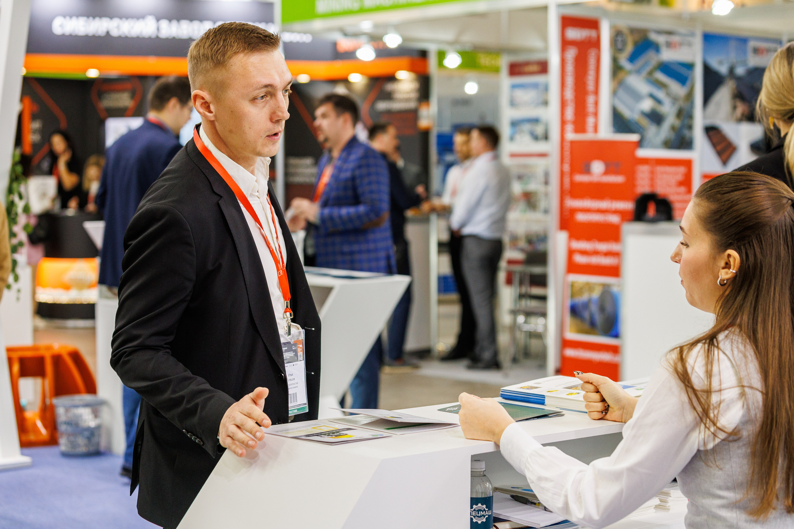 Съёмка стенда на выставке. Фотограф на мероприятие в Москве Марик