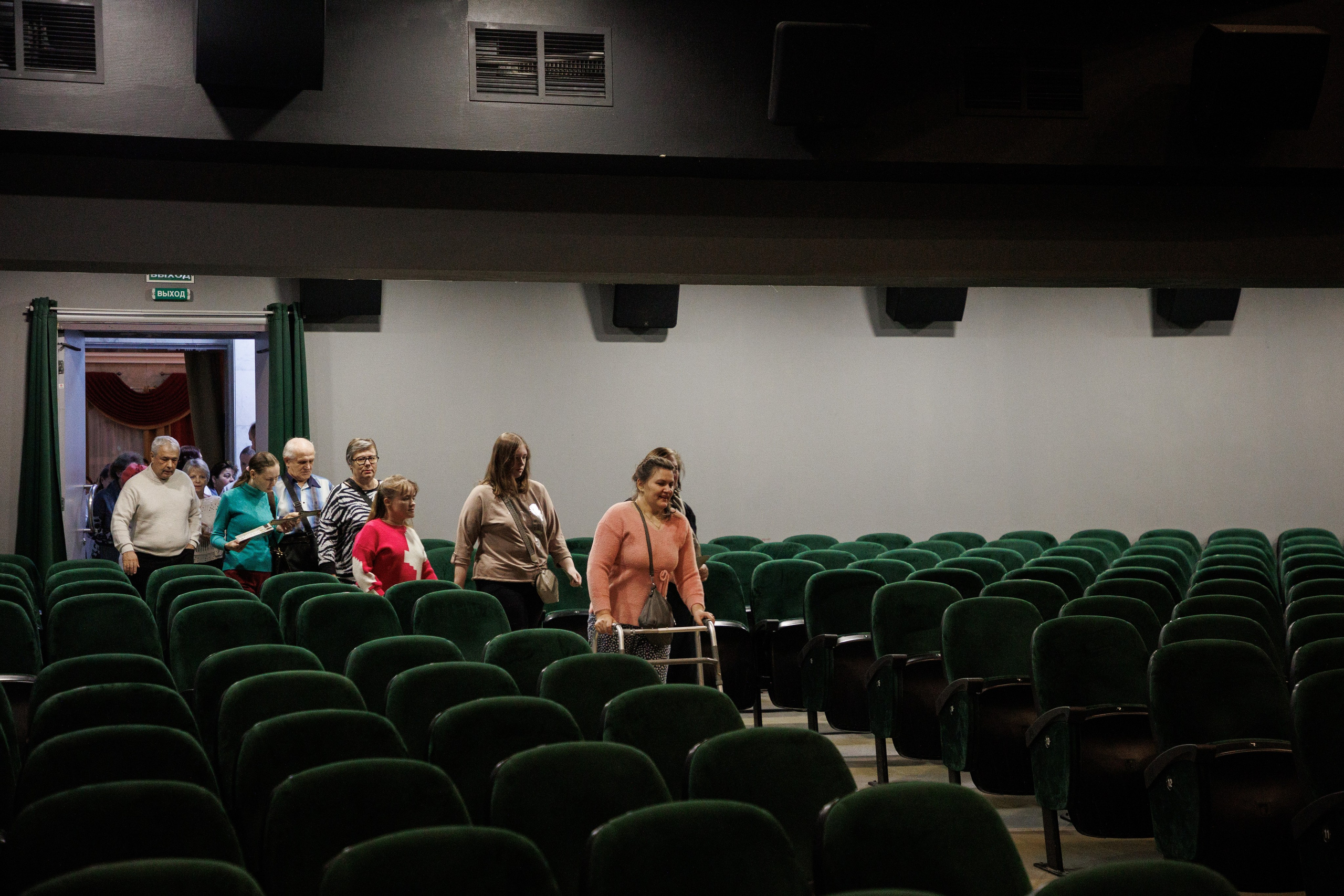 МХАТ. Новый квадрат. Фотограф городских и семейных событий Артем Карпухин