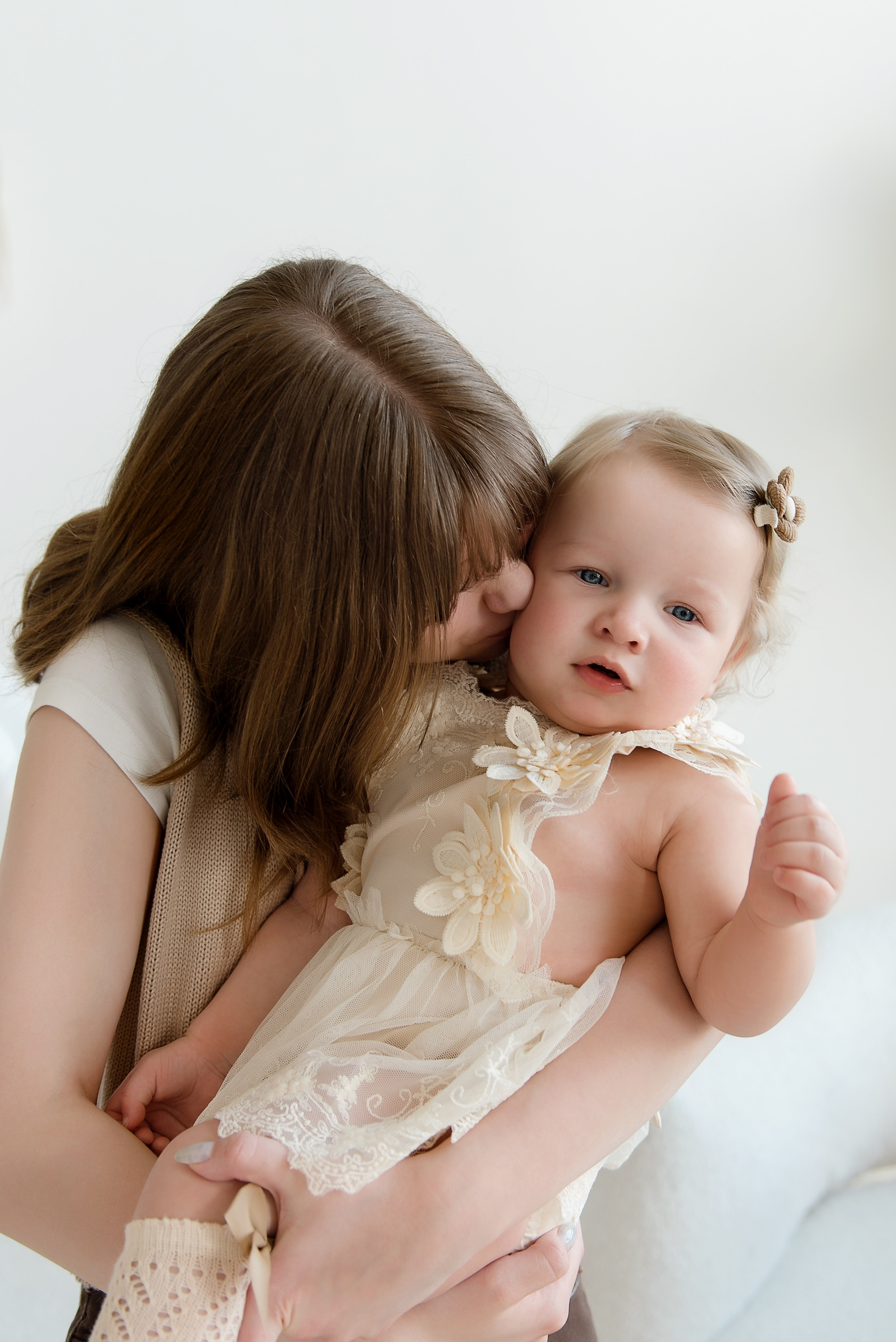 Семейная фотосессия 1 год в Москве. Детский фотограф в Долгопрудном и Москве