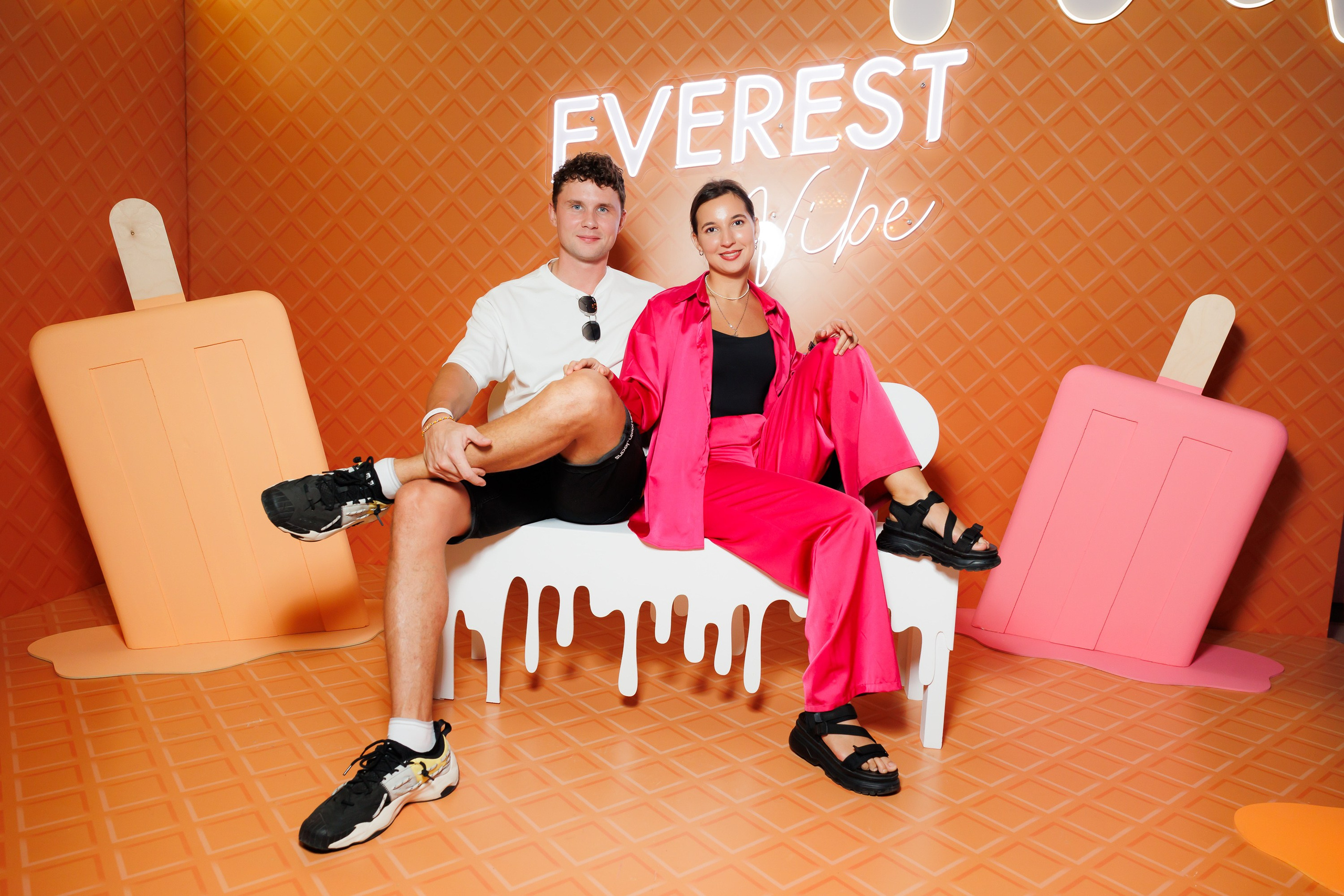 EVEREST VIBE good vibes only 16.08.2023. EVEREST PHOTO REPORT