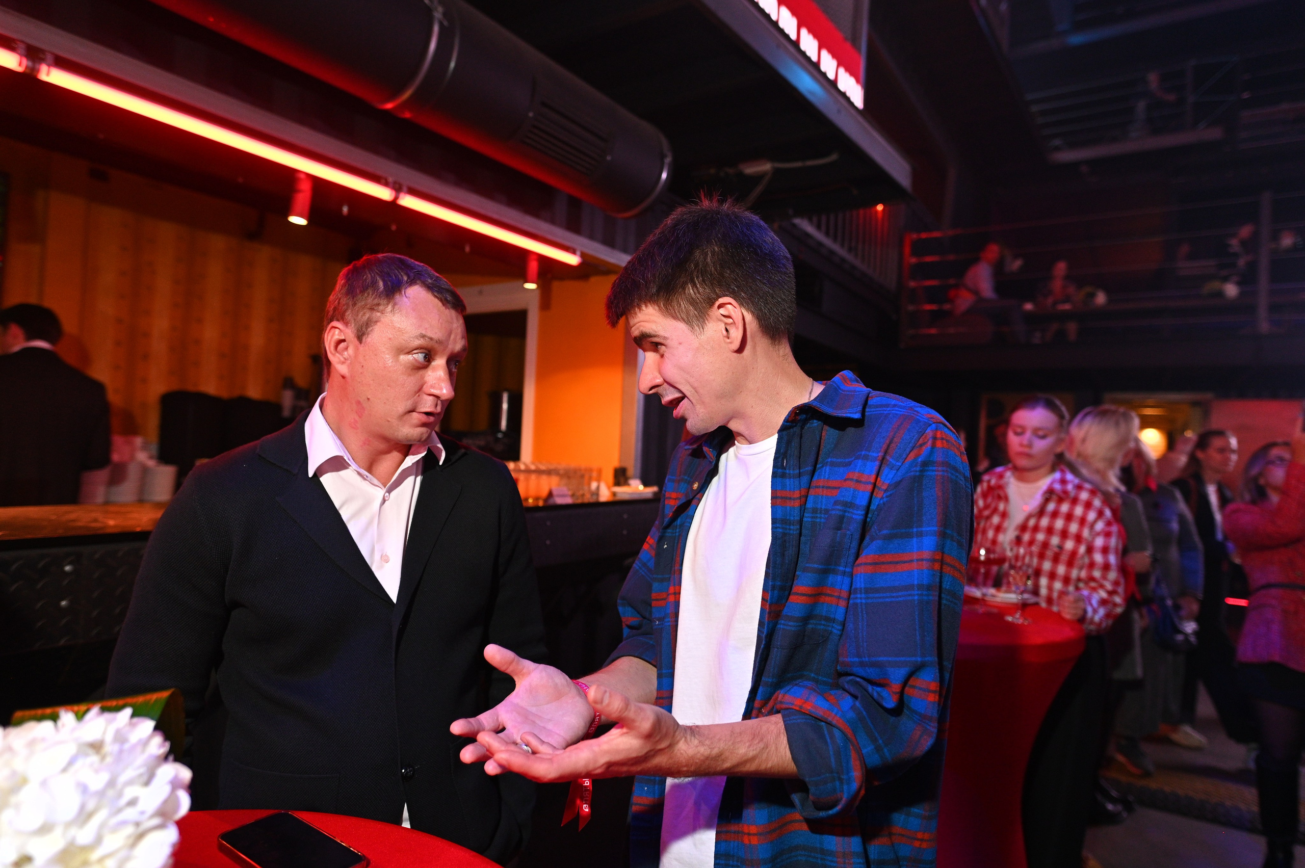 Презентация Пятого канала 01.10.2024. EVEREST PHOTO REPORT