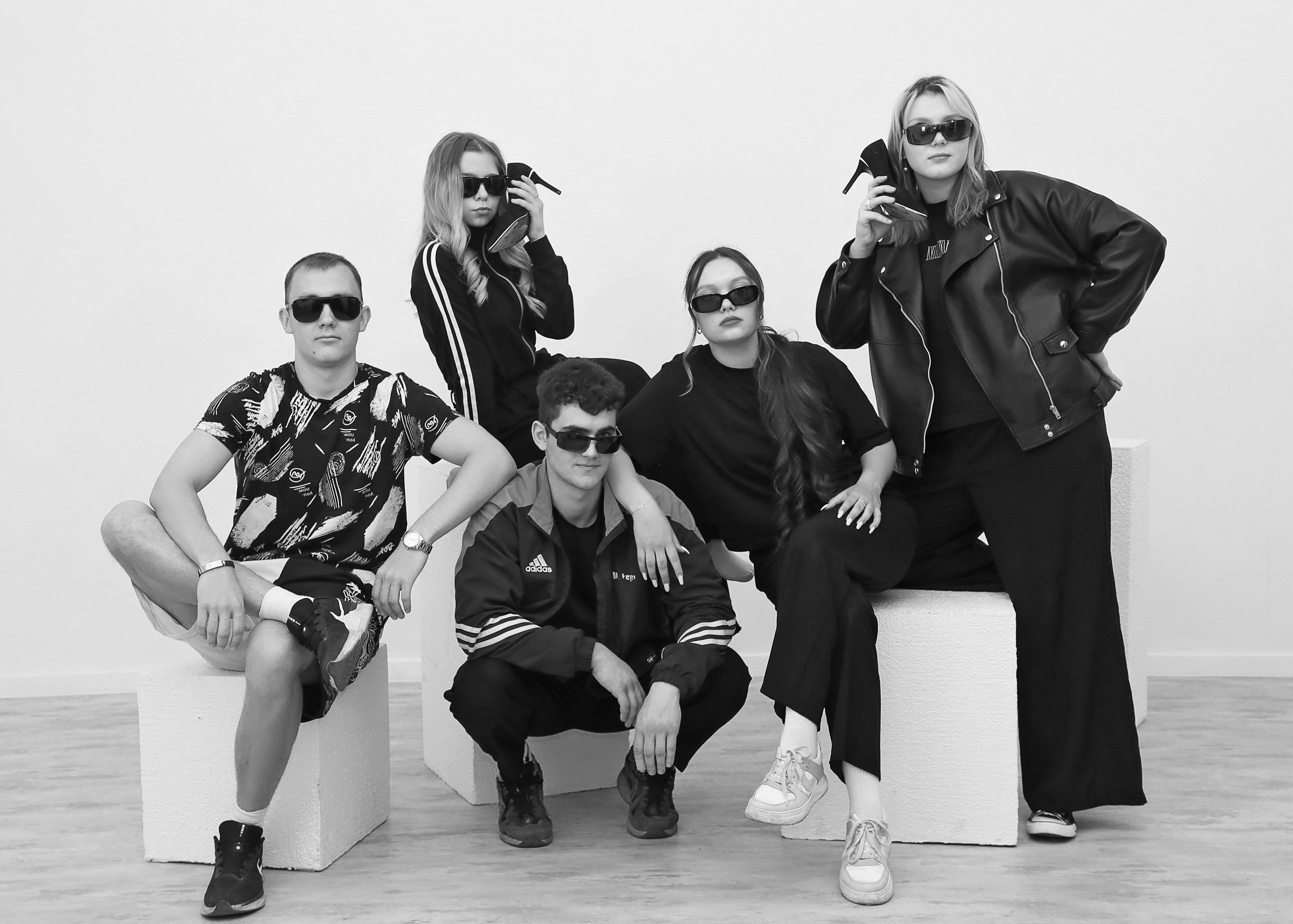 Альбомы для 9 и 11 класса. Создание стильных выпускных альбомов