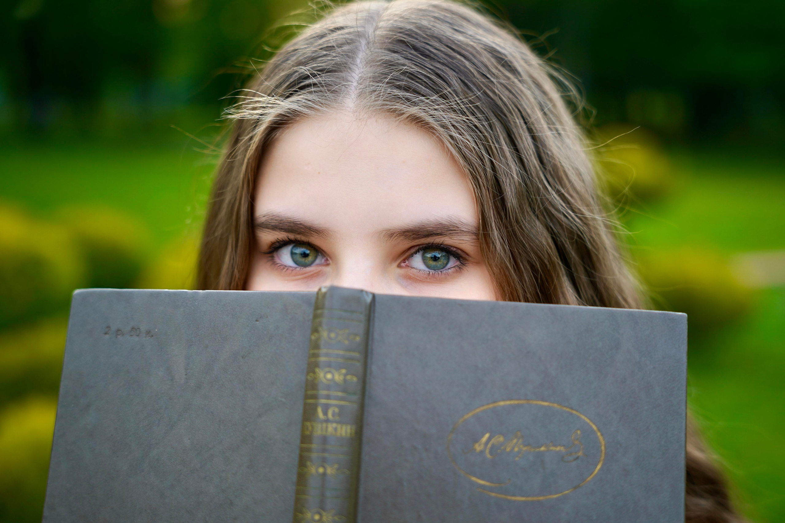 Ангелина — муза Пушкина. Семейный и детский фотограф Александра Гвоздикова