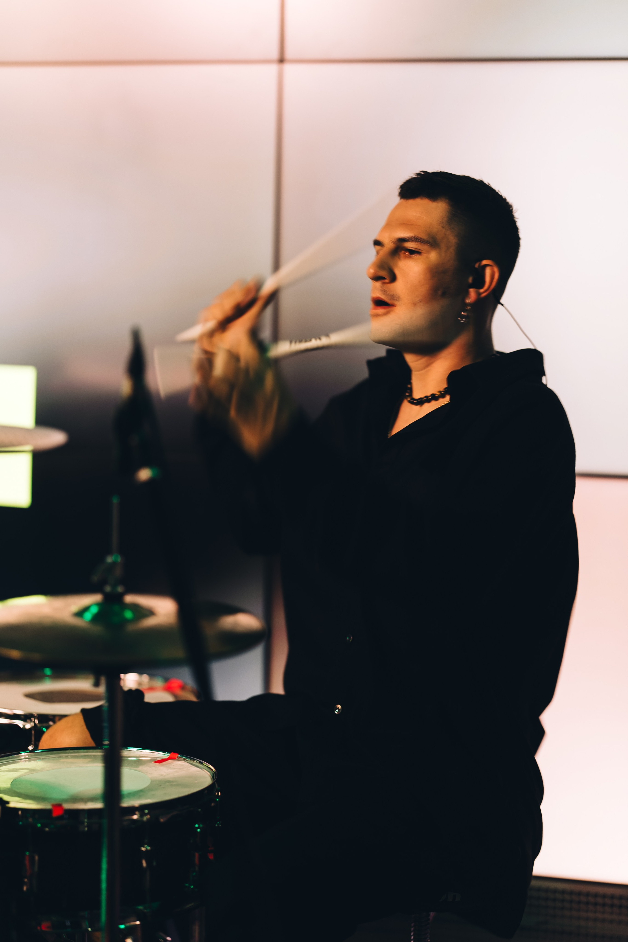 Лео Канделаки, Like FM бекстейдж, Москва. Анна Атаян Фотограф