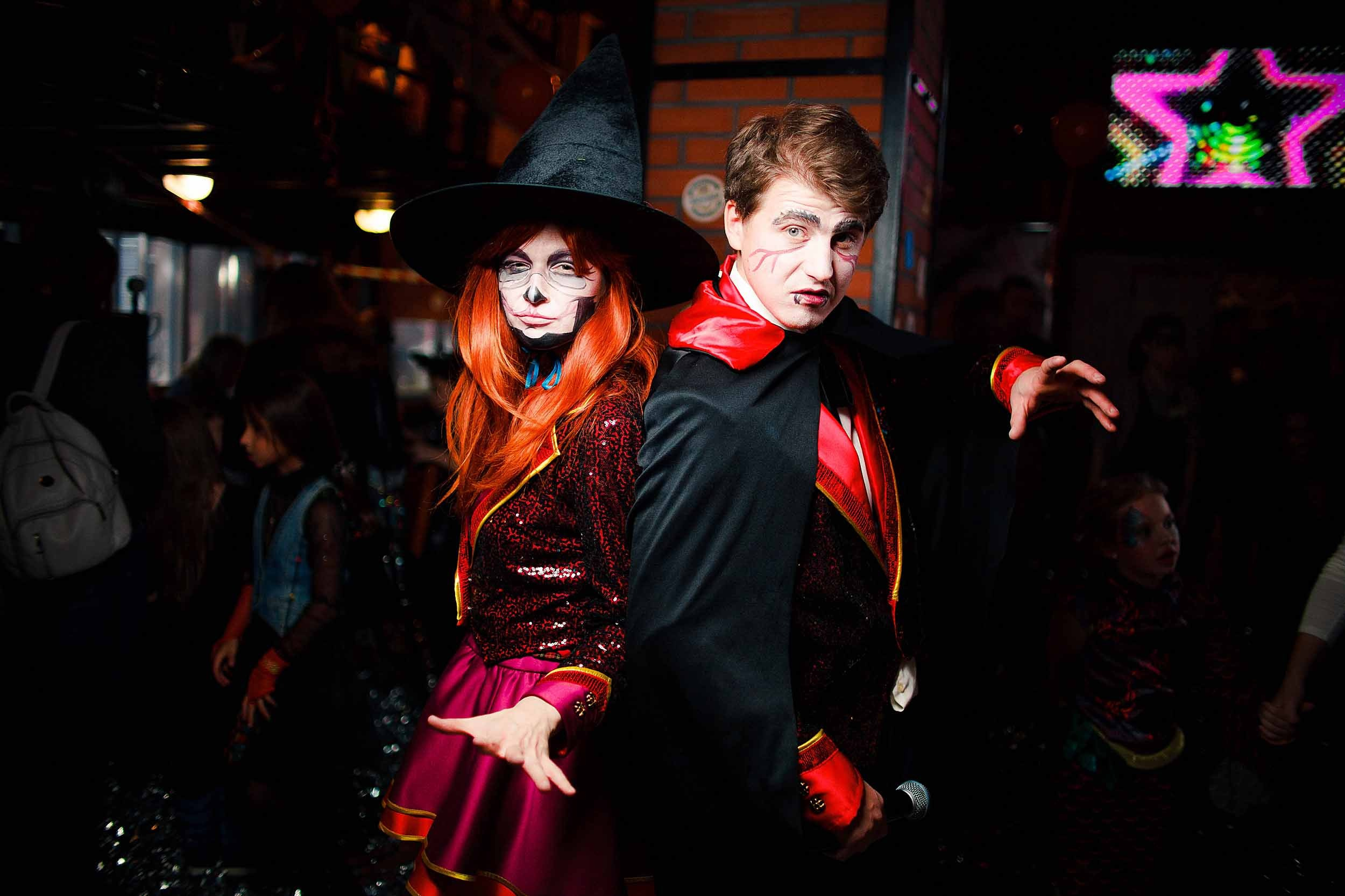 Хэллоуин в «Свои да наши». Ваш репортажный фотограф Артемий Антонов