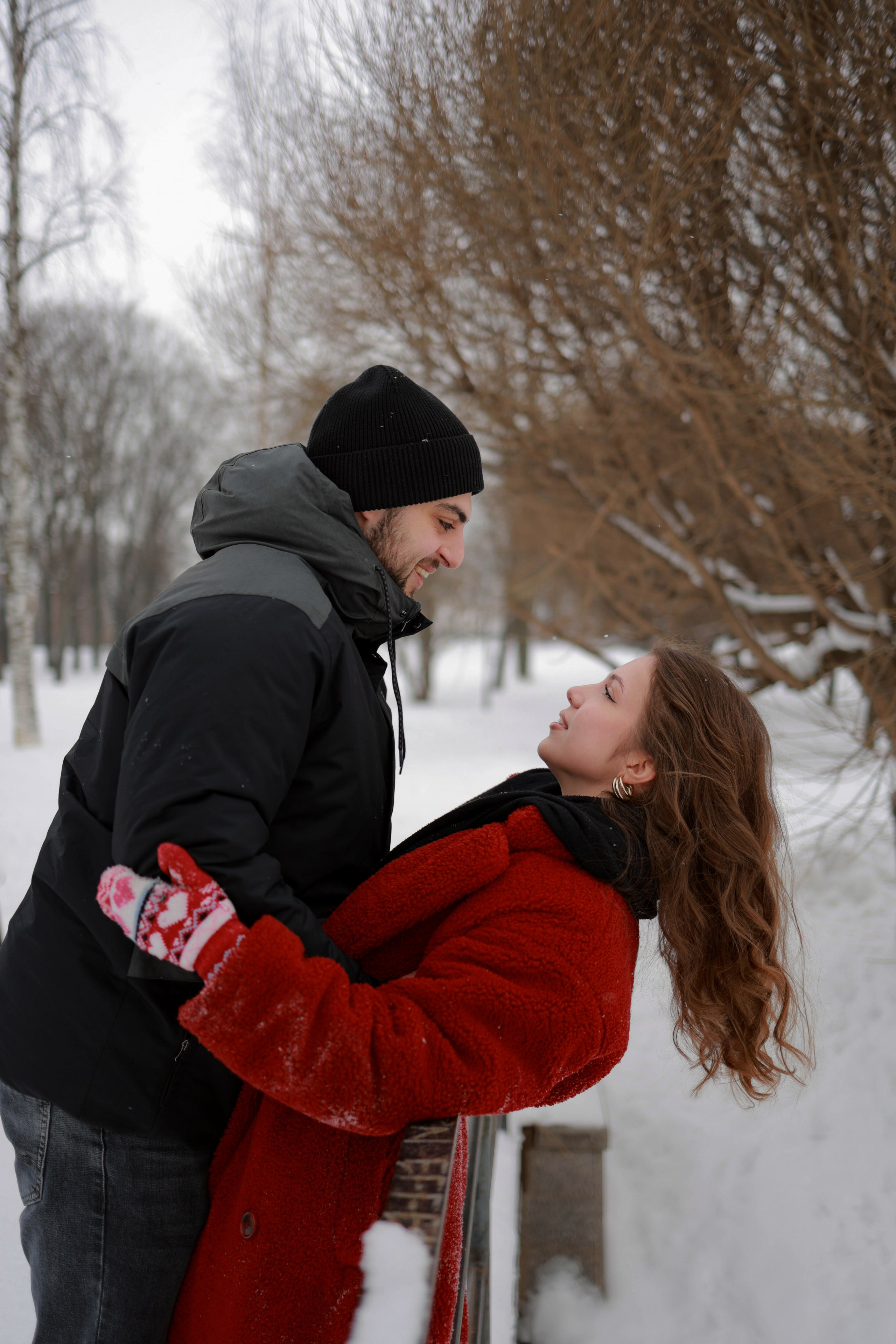 Парная прогулочная фотосессия в Санкт-Петеребурге. Индивидуальный и парный фотограф в Санкт-Петербурге Юлия Поротникова