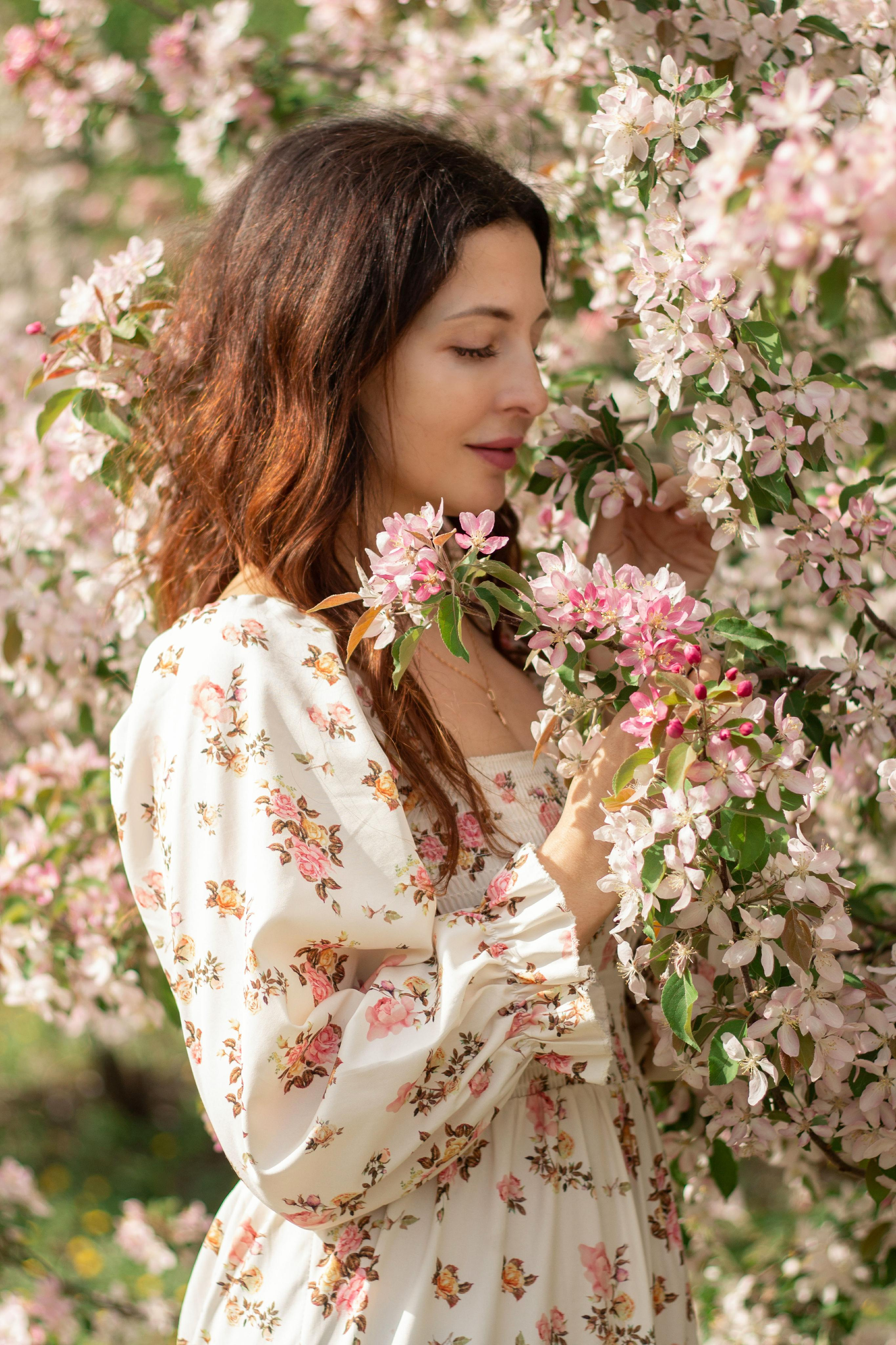 Фотосессия в цветущих яблонях. Детский и семейный фотограф в Уфе Зинаида Вольштейн