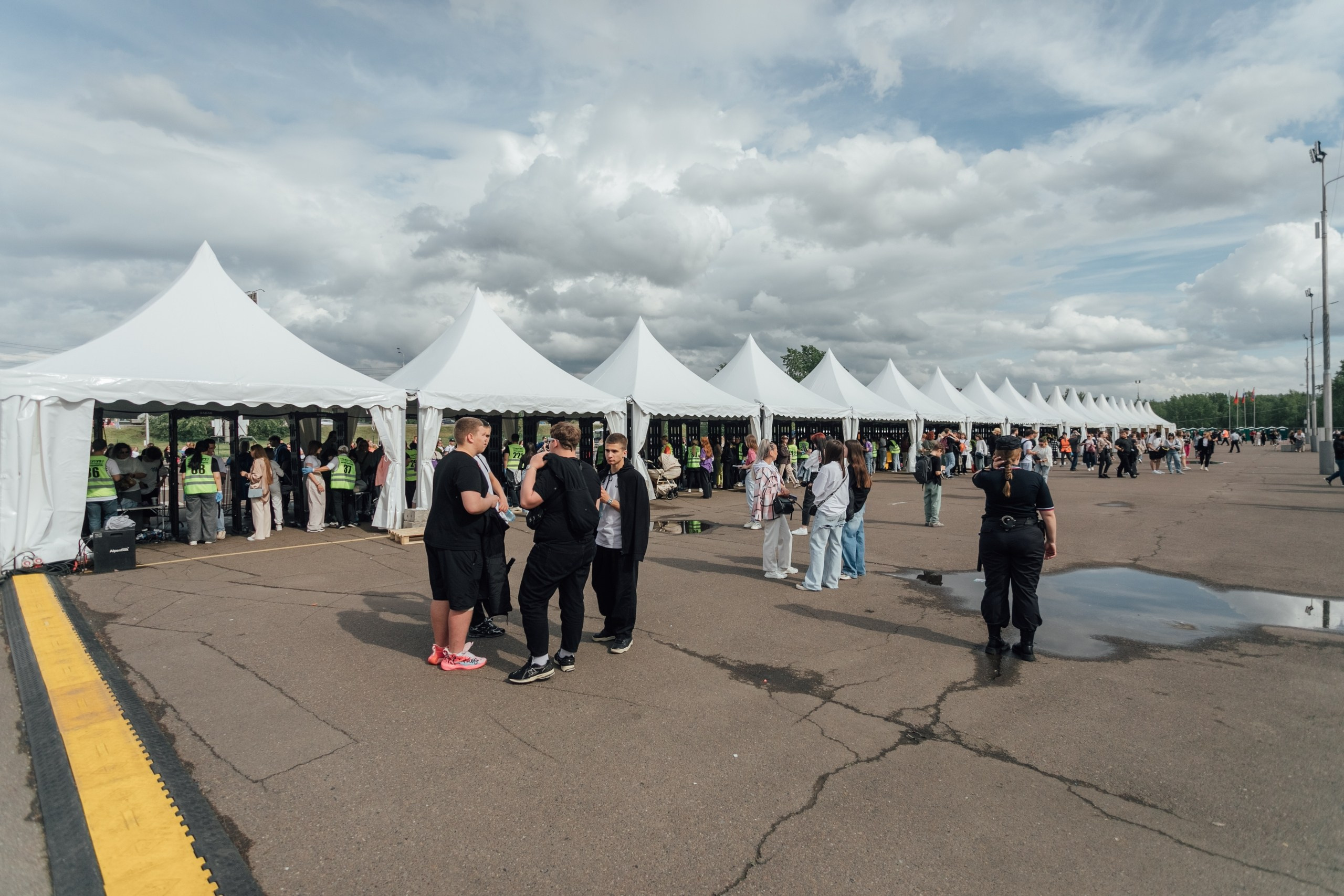 Vk Fest 2024 в Красноярске @ Остров Татышев. Репортажный фотограф Максим Полянский. Москва, Санкт-Петербург, Красноярск