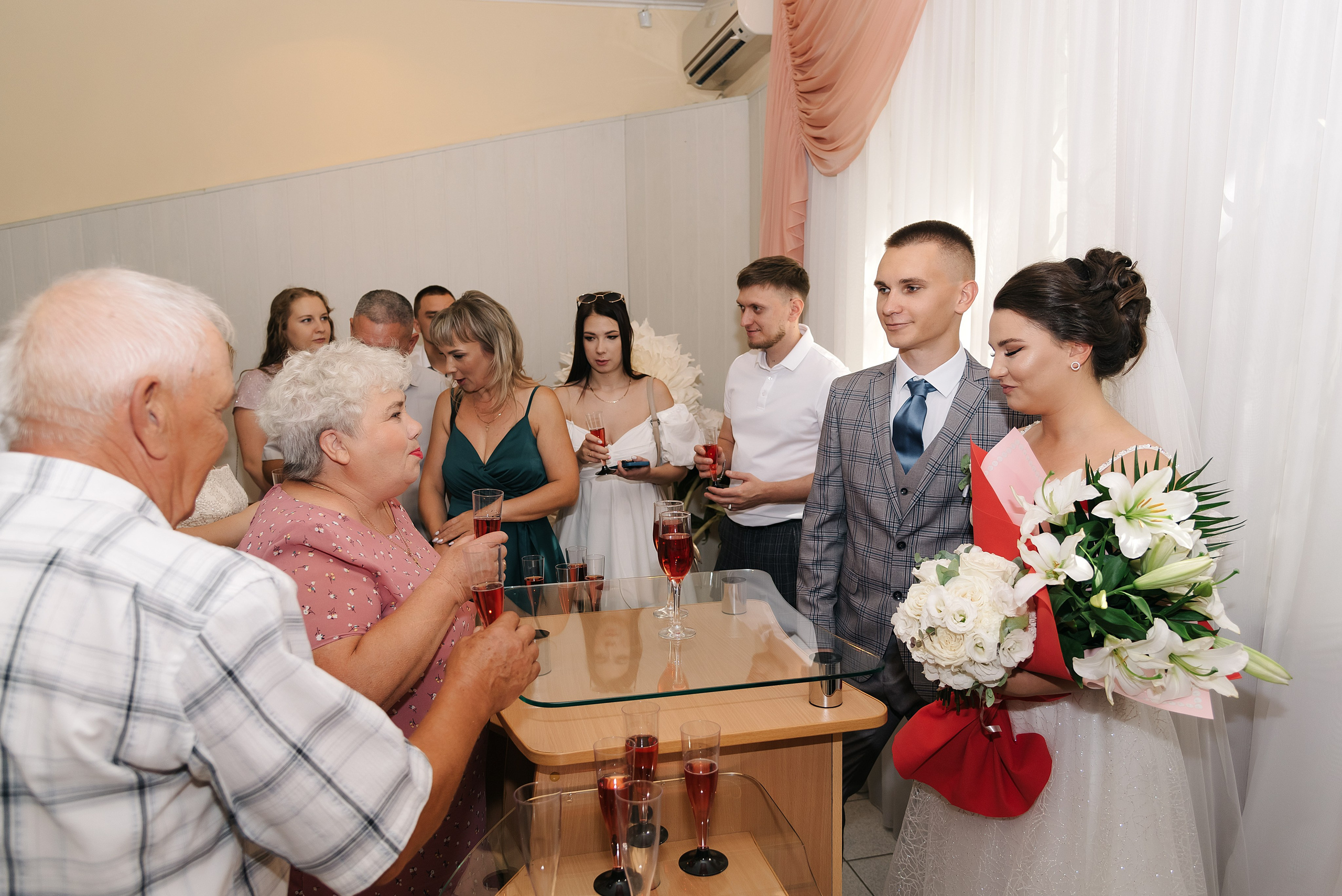 Роман и Карина. Фотограф Волжский Екатерина Егорова