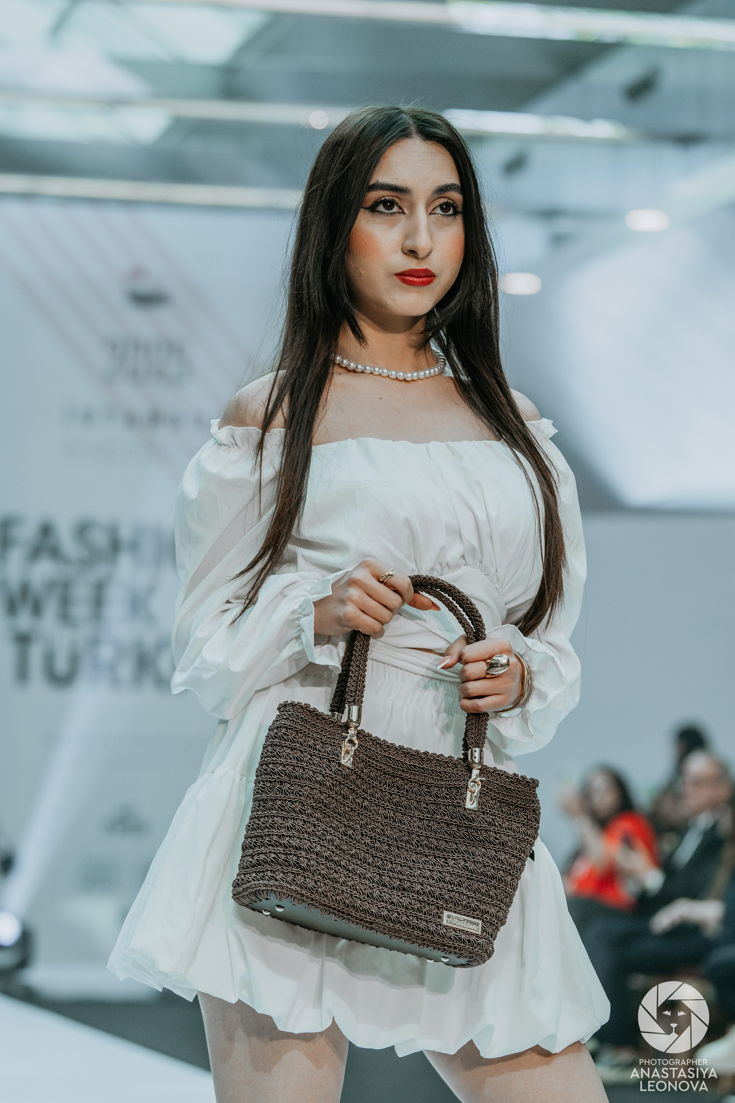Fashion Week Türkiye [spring, 2025]. Anastasia Leonowa