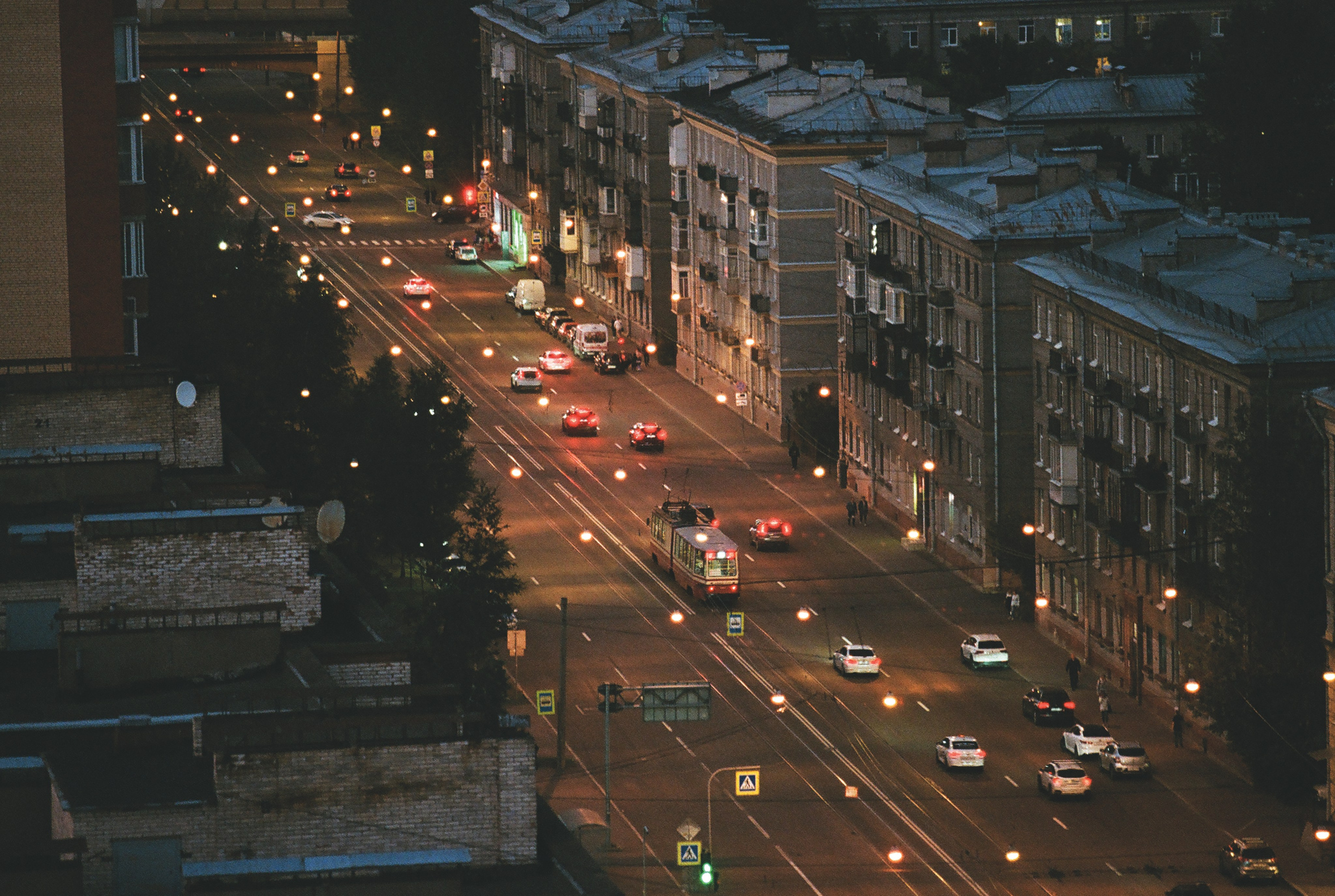 Фотографии цветные. Свадебный и семейный пленочный фотограф в Петербурге Истомина Ирина