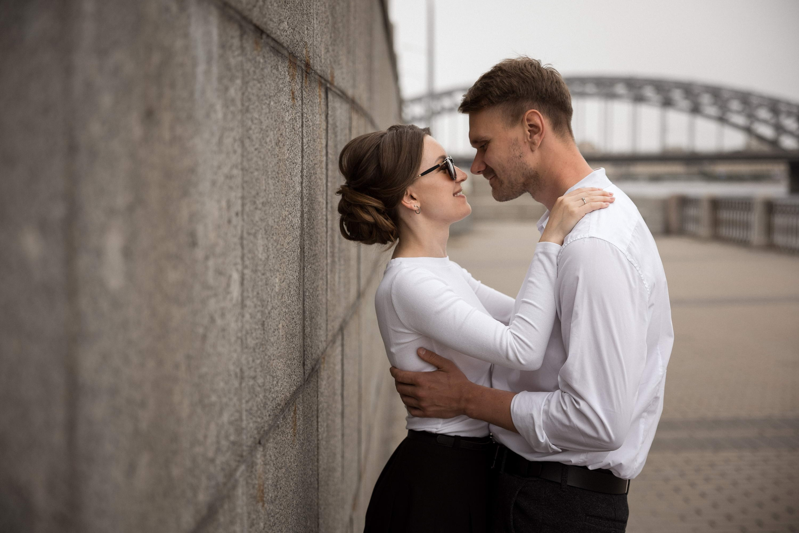 Лавстори в городе. Свадебный фотограф Игорь Брундасов 8PHOTO на свадьбу венчание загс СПб