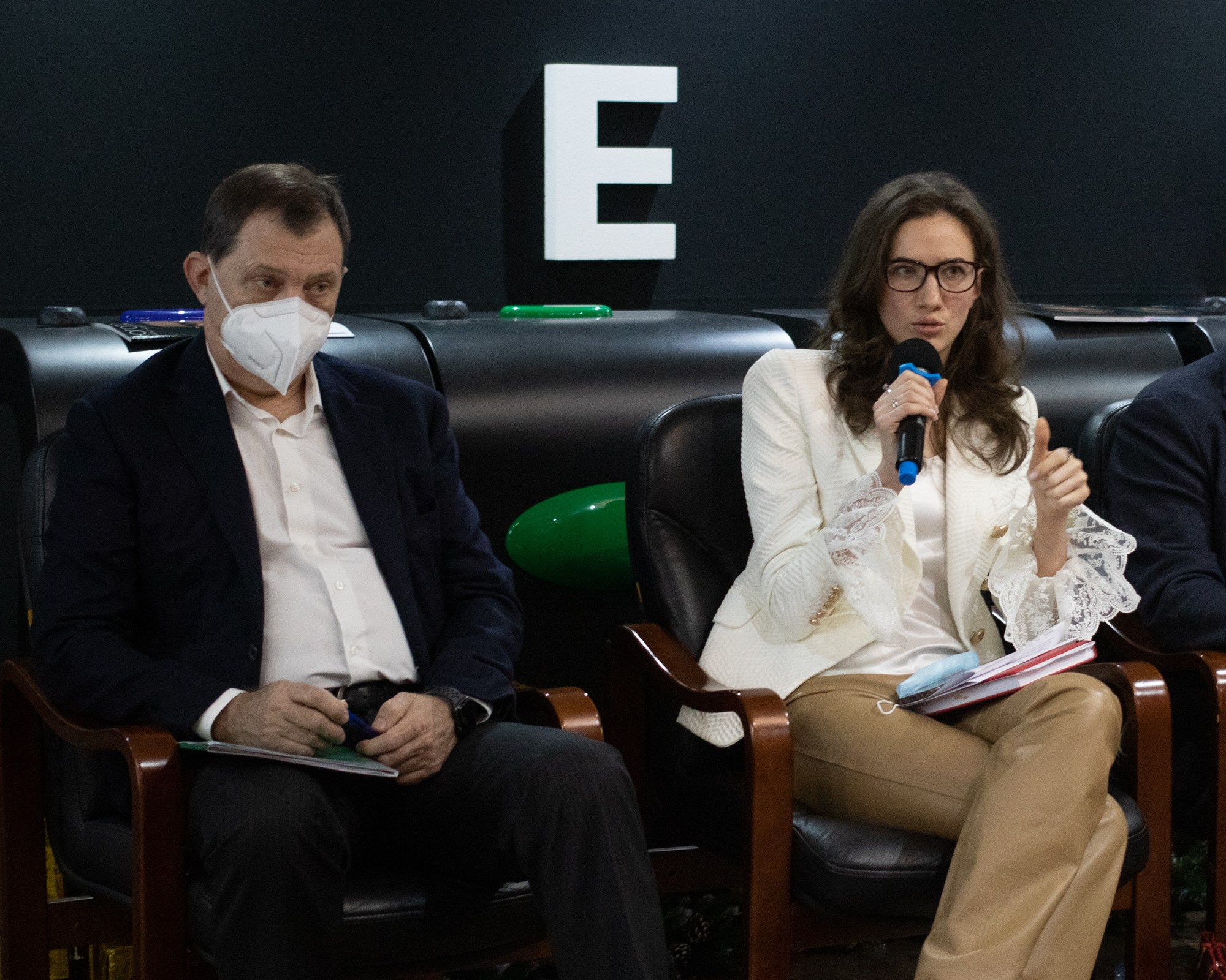 Встреча с Владиславом Даванковым и «Опора России». Репортажный, промышленный и маркетплейс-фотограф Дмитрий Чернат