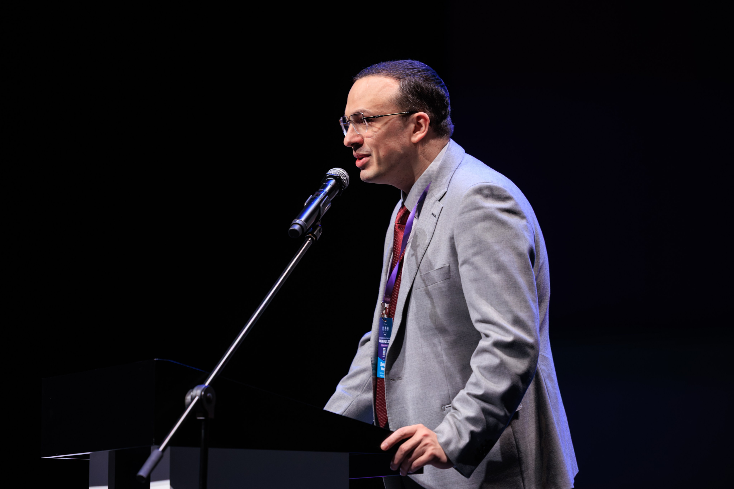 Финмакет ЭКСПО. Контент для бизнеса в Екатеринбурге Полдень Медиа