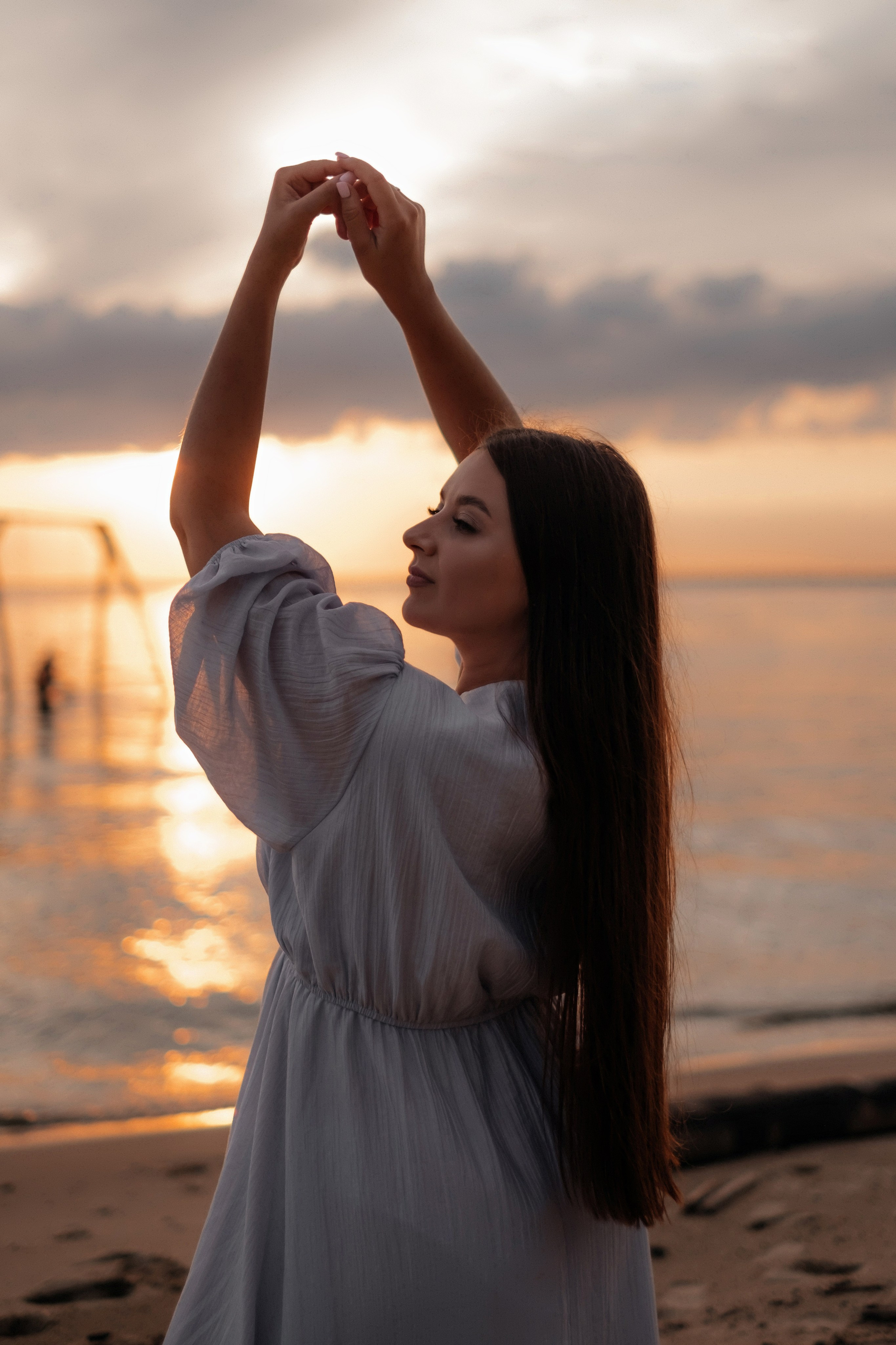 Алина, Ярослав и Тая на берегу. Фотограф в Новосибирске Диана Ильиных