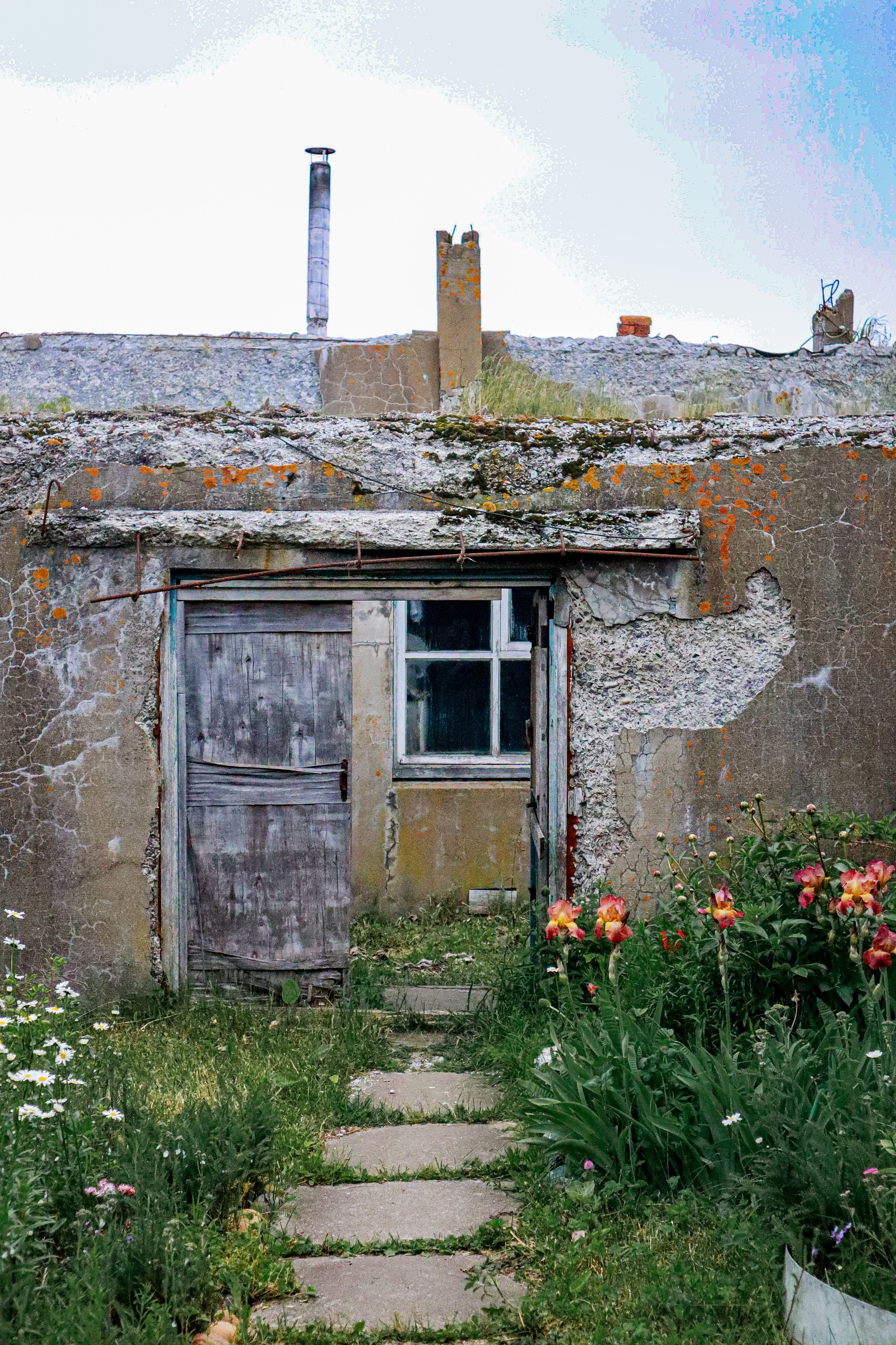 Маяк Тонин на мысе Свободном. Карафуто. Фотограф в Южно-Сахалинске Гусаков Евгений