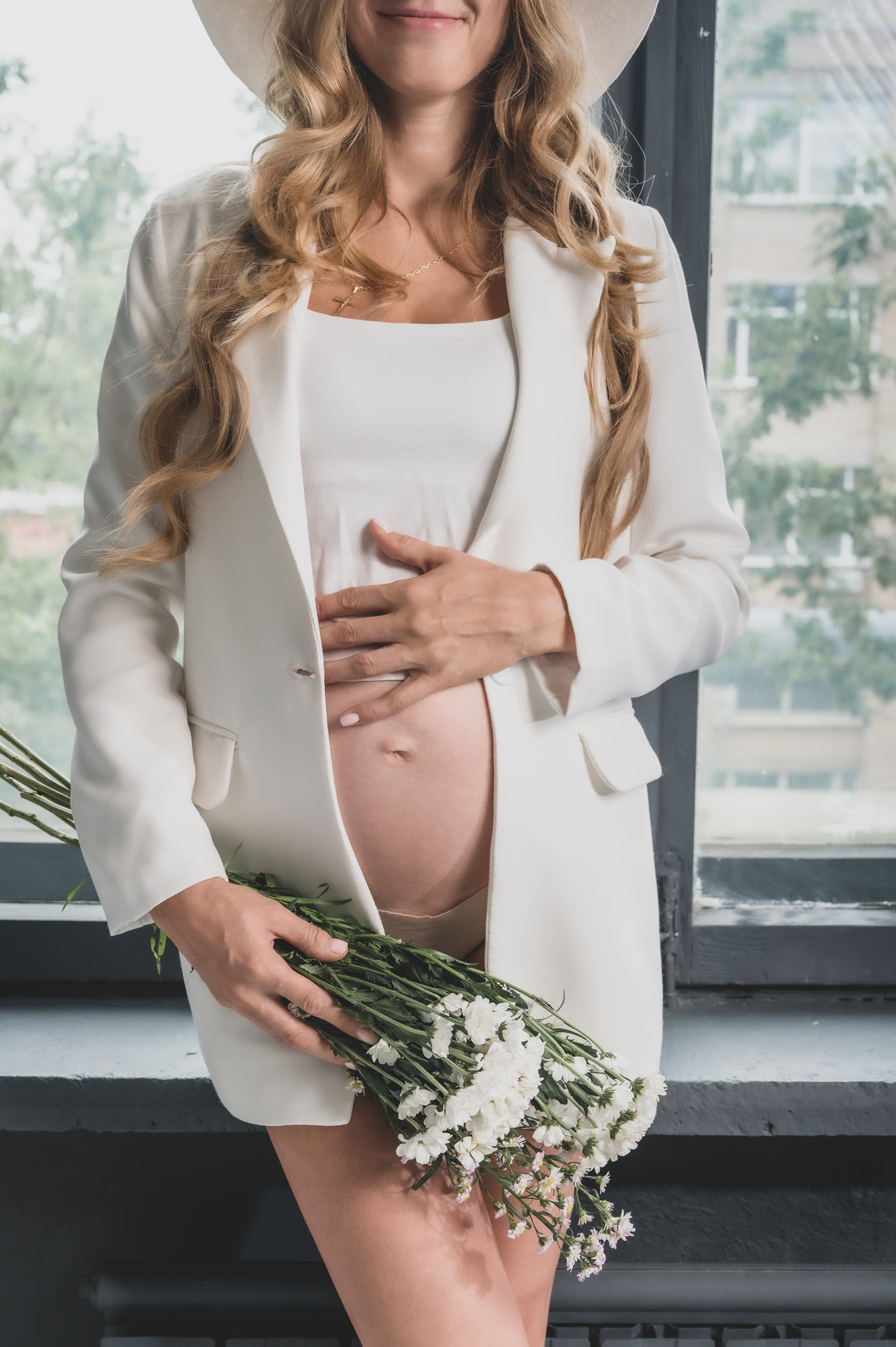 беременная фотосессия, фото девушки, девушка в студии,  студийная съемка, женская фотосессия