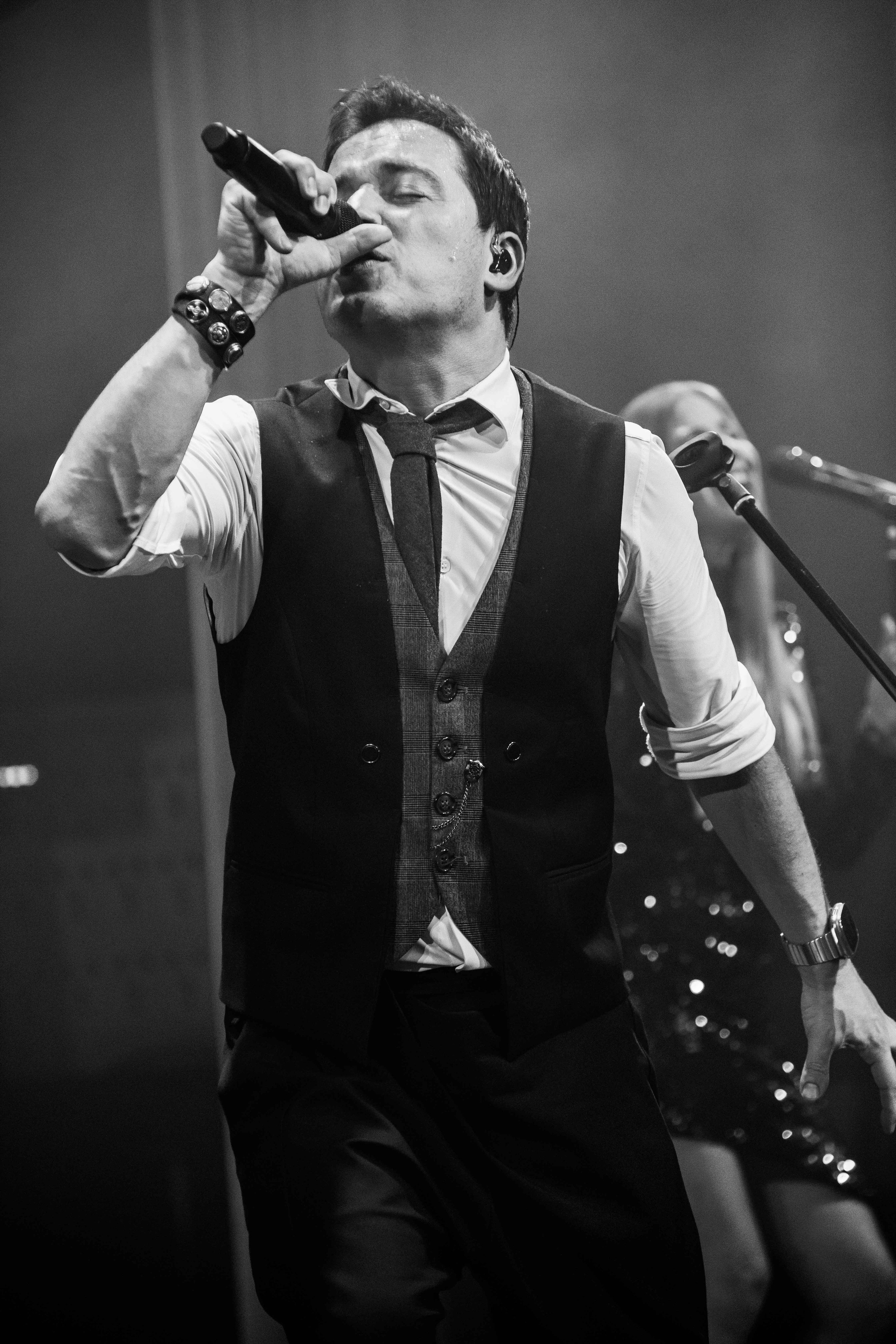 Концертное. ЧБ Фотограф Ольга Лесли