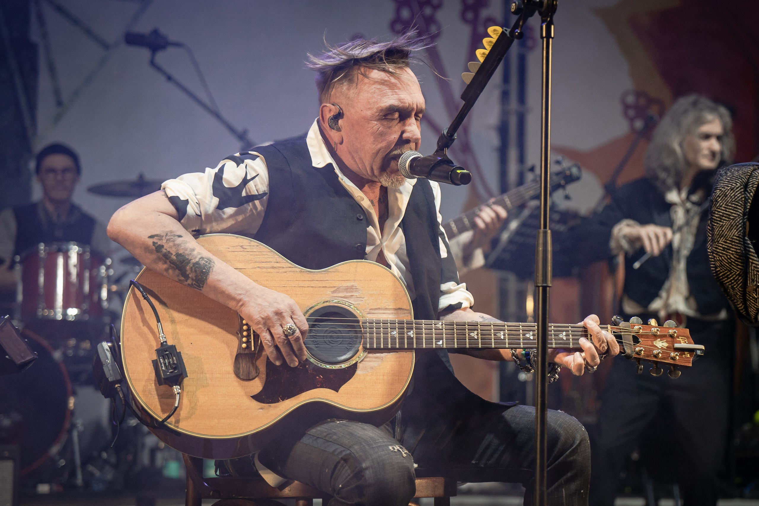 Гарик Сукачев. Фотограф. г. Южно-Сахалинск. Олег Толстов